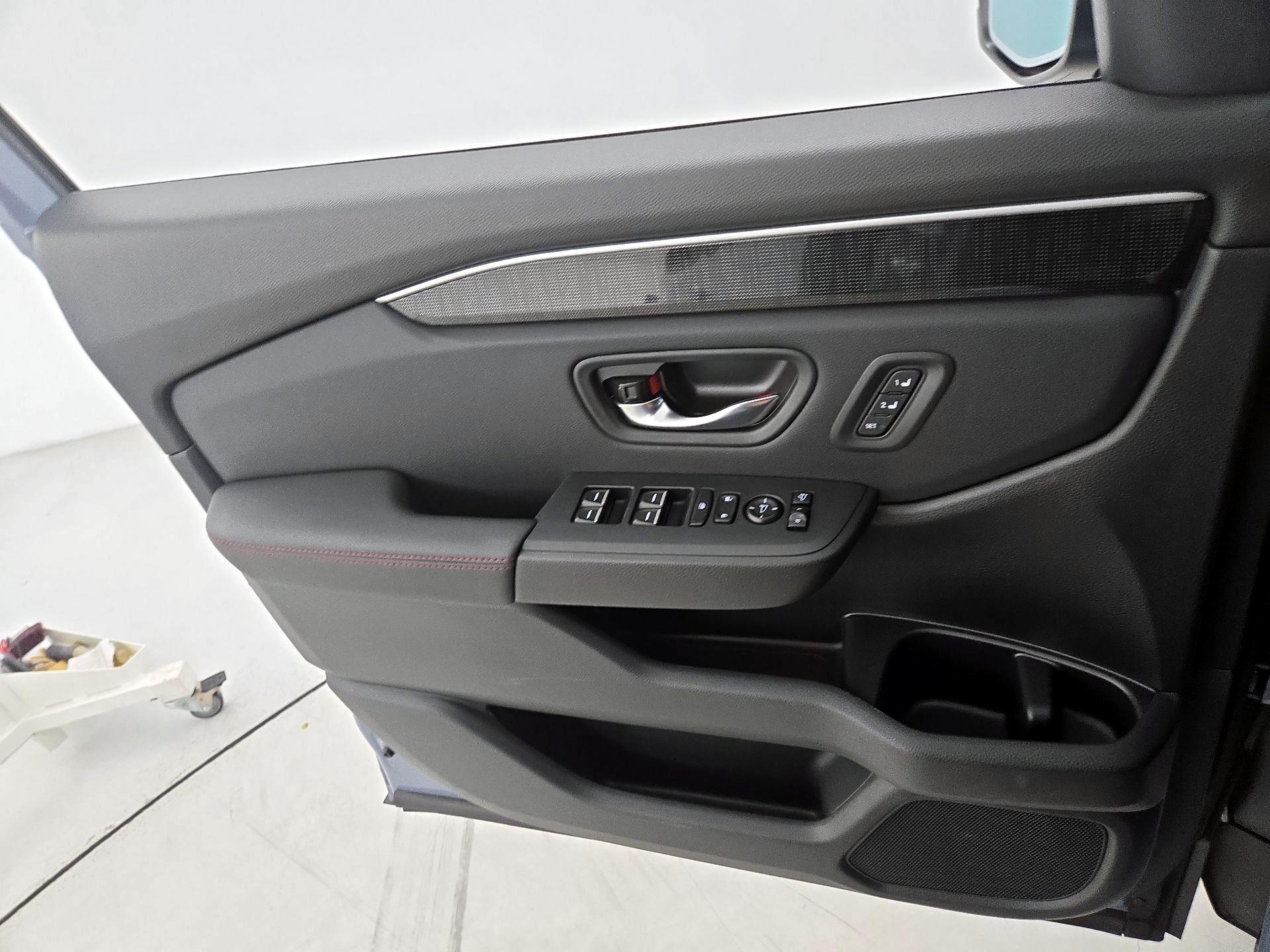 Thumbnail: 2025 Honda Pilot - 12