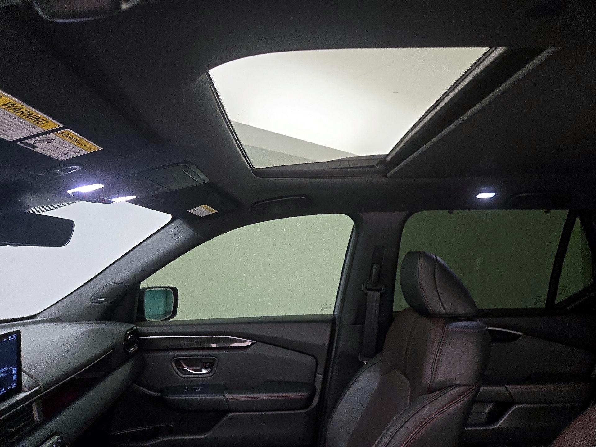 Thumbnail: 2025 Honda Pilot - 20