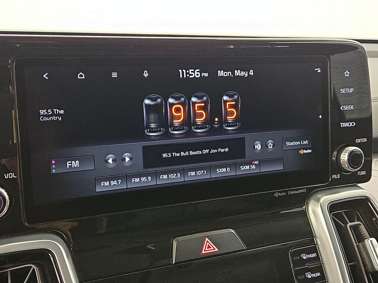 2022 Kia Sorento SX - Photo 17