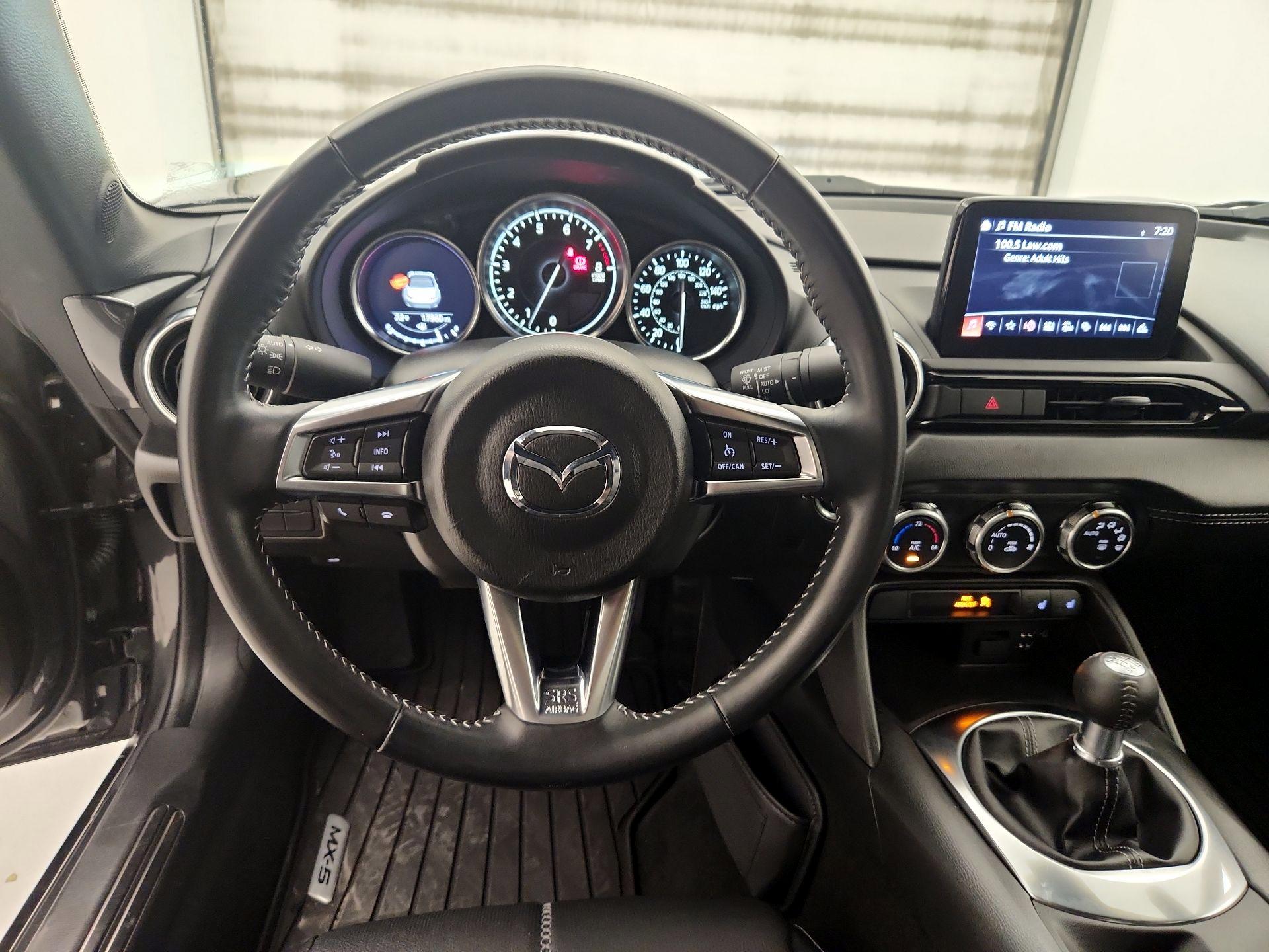 Thumbnail: 2023 Mazda MX-5 Miata - 10
