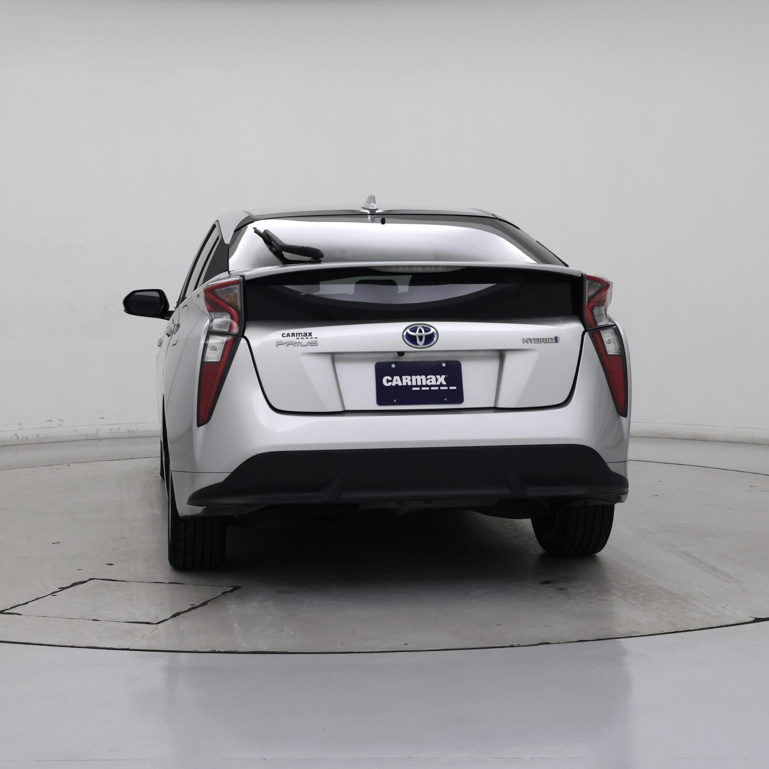 Thumbnail: 2016 Toyota Prius - 6