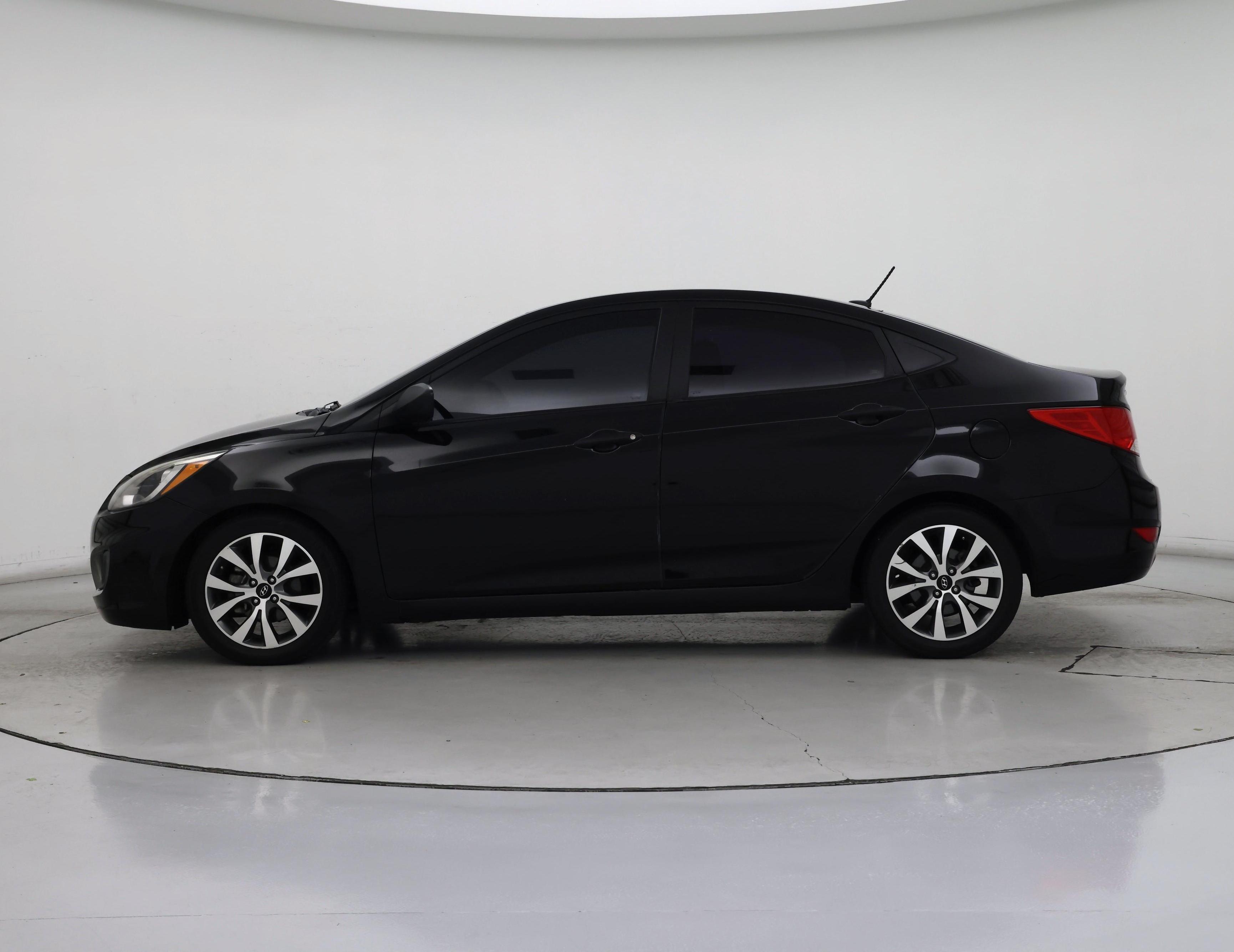 Thumbnail: 2017 Hyundai Accent - 3