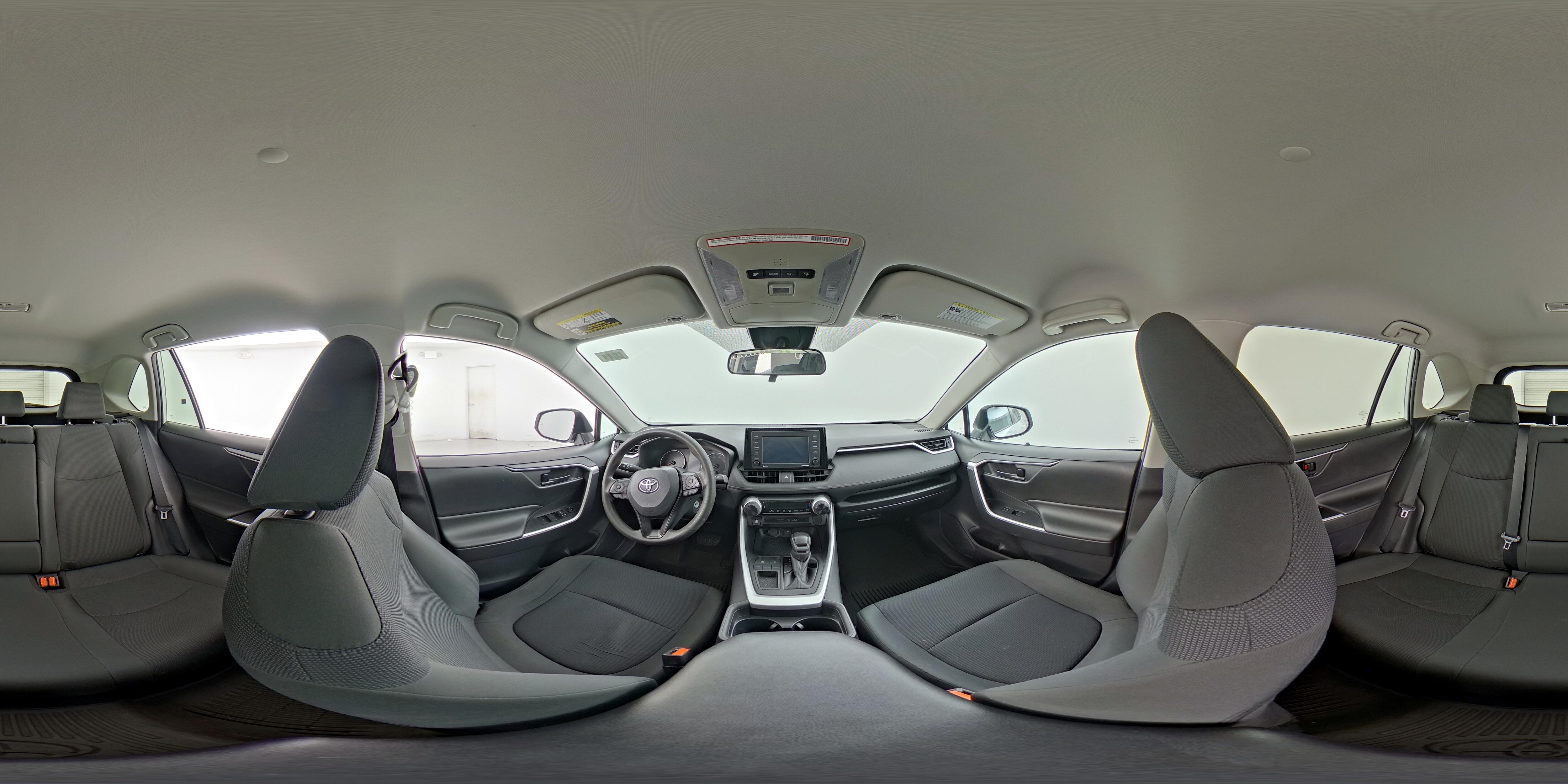2021 Toyota RAV4 LE - Photo 24