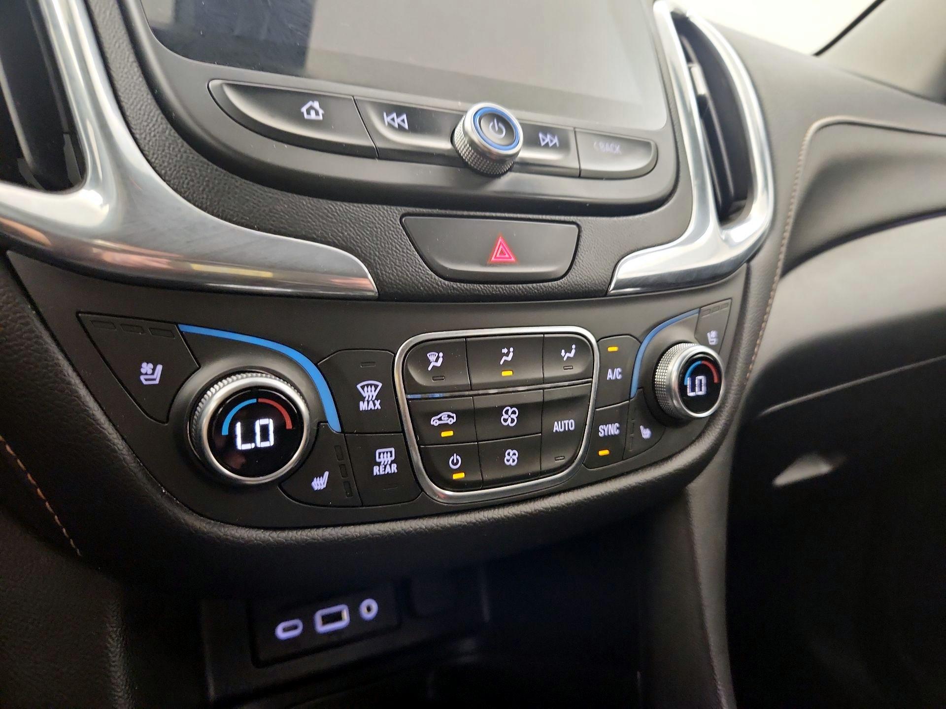 Thumbnail: 2019 Chevrolet Equinox - 16