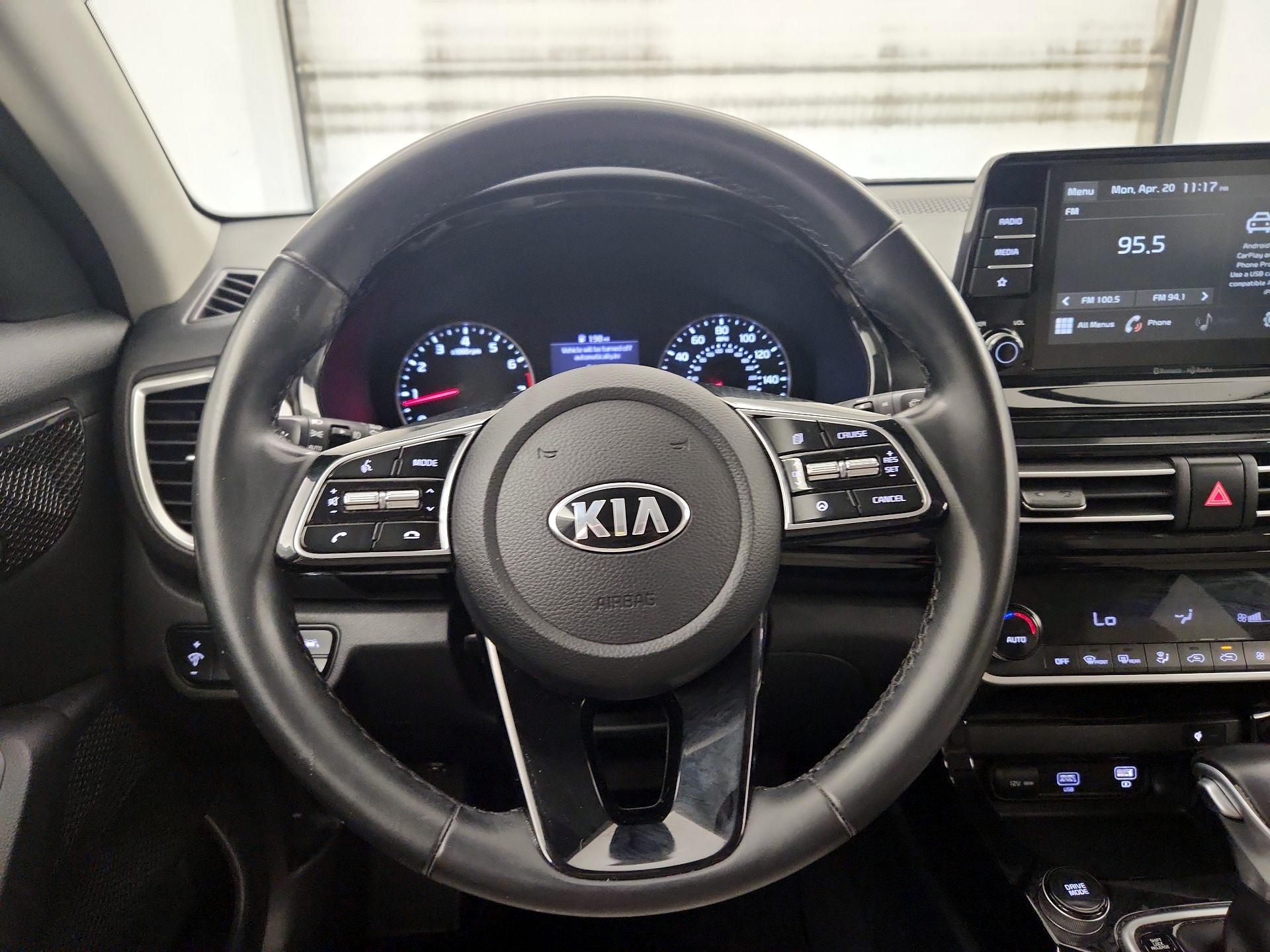 Thumbnail: 2021 Kia Seltos - 10
