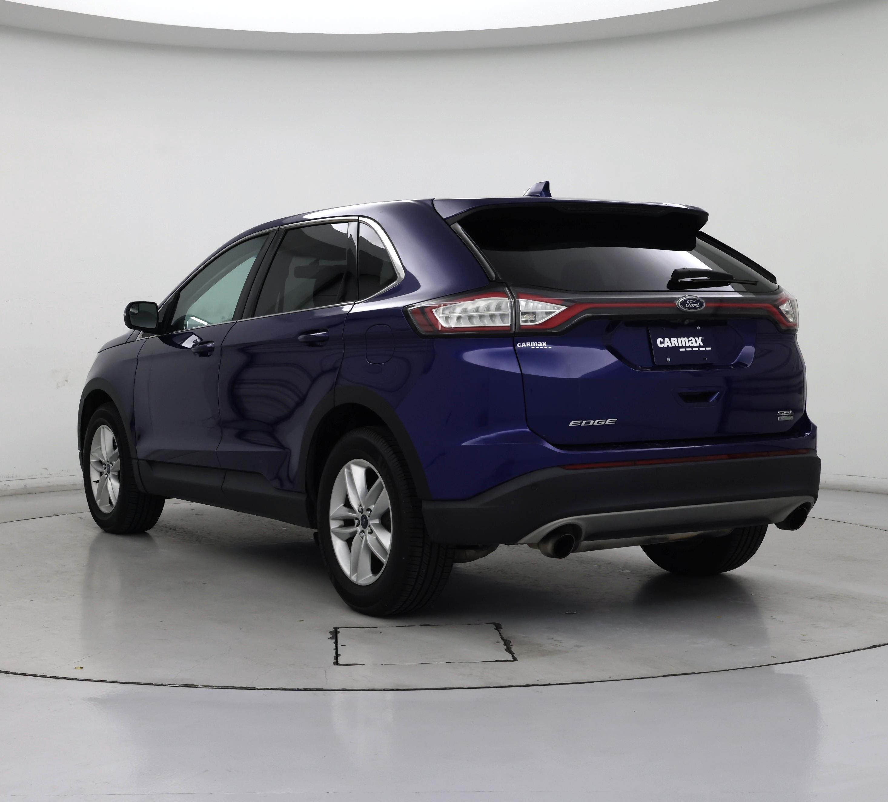 Thumbnail: 2015 Ford Edge - 2