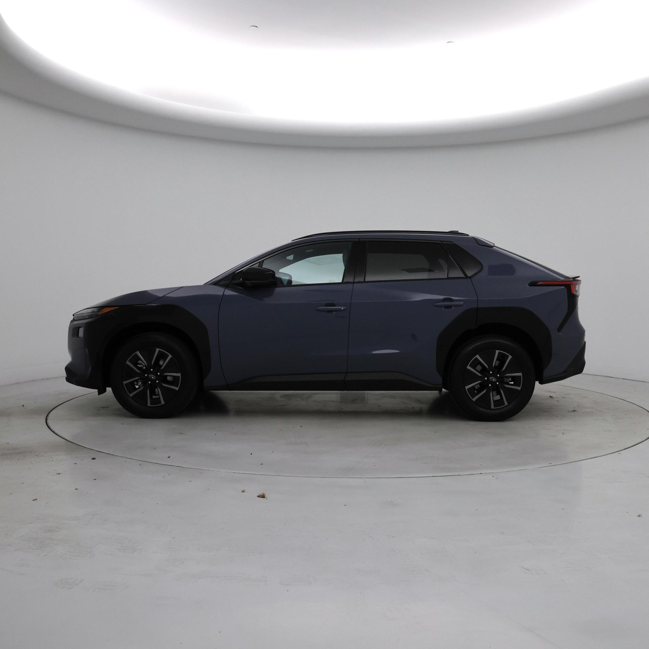 Thumbnail: 2026 Subaru Solterra - 3