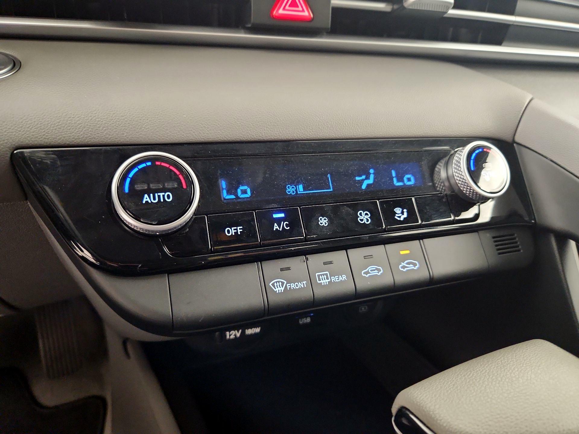 Thumbnail: 2023 Hyundai Elantra - 16