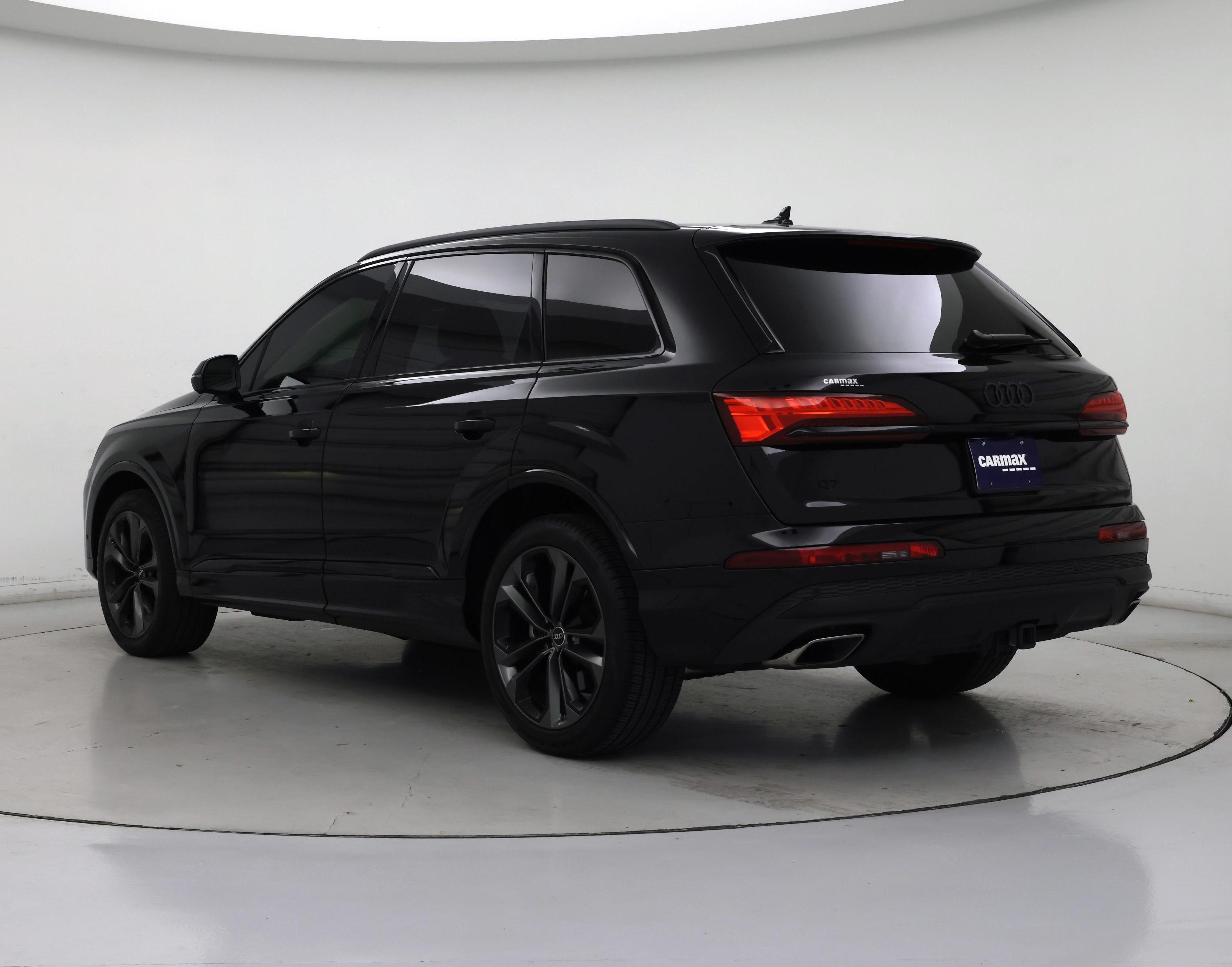 Thumbnail: 2025 Audi Q7 - 2