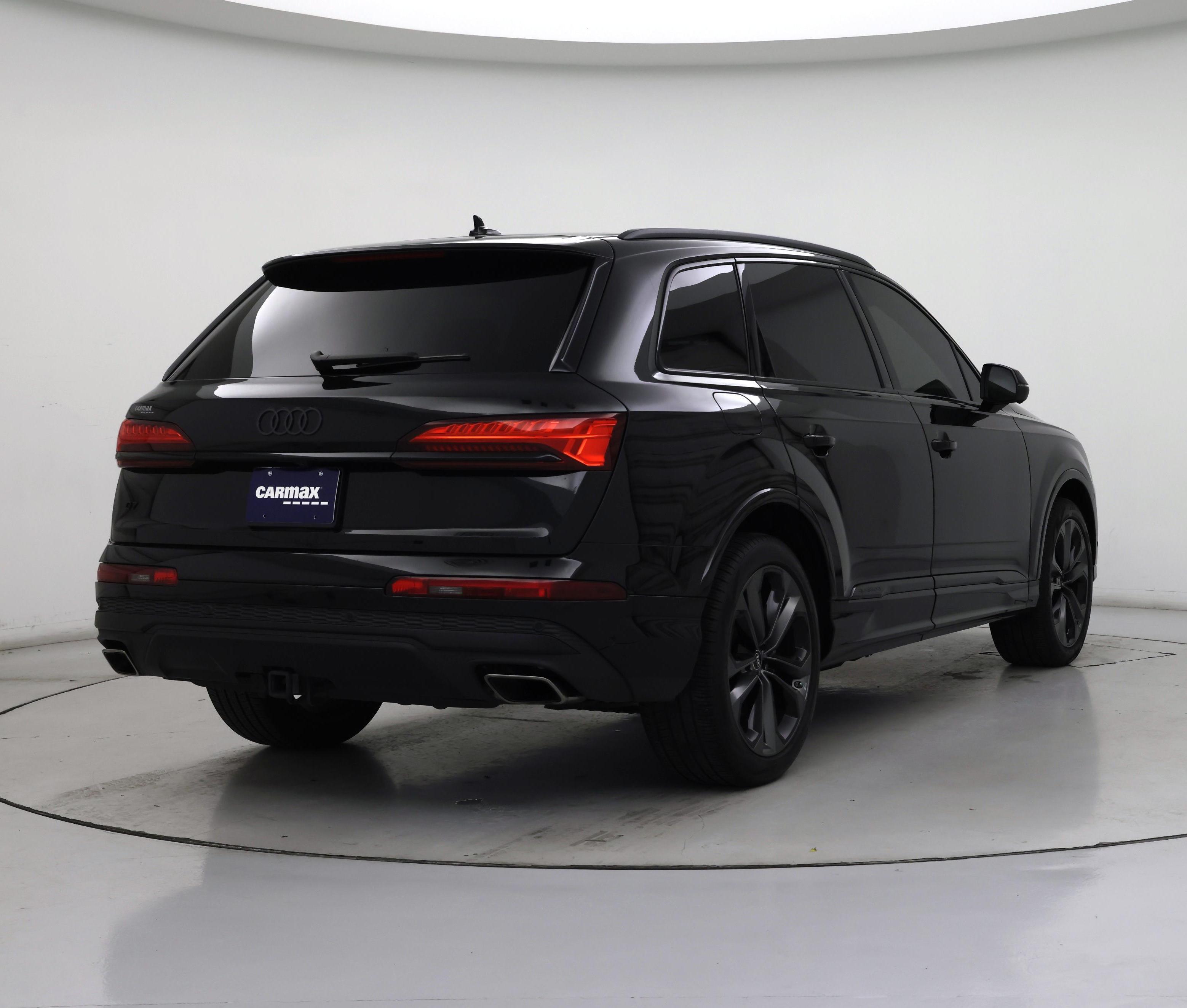 Thumbnail: 2025 Audi Q7 - 8