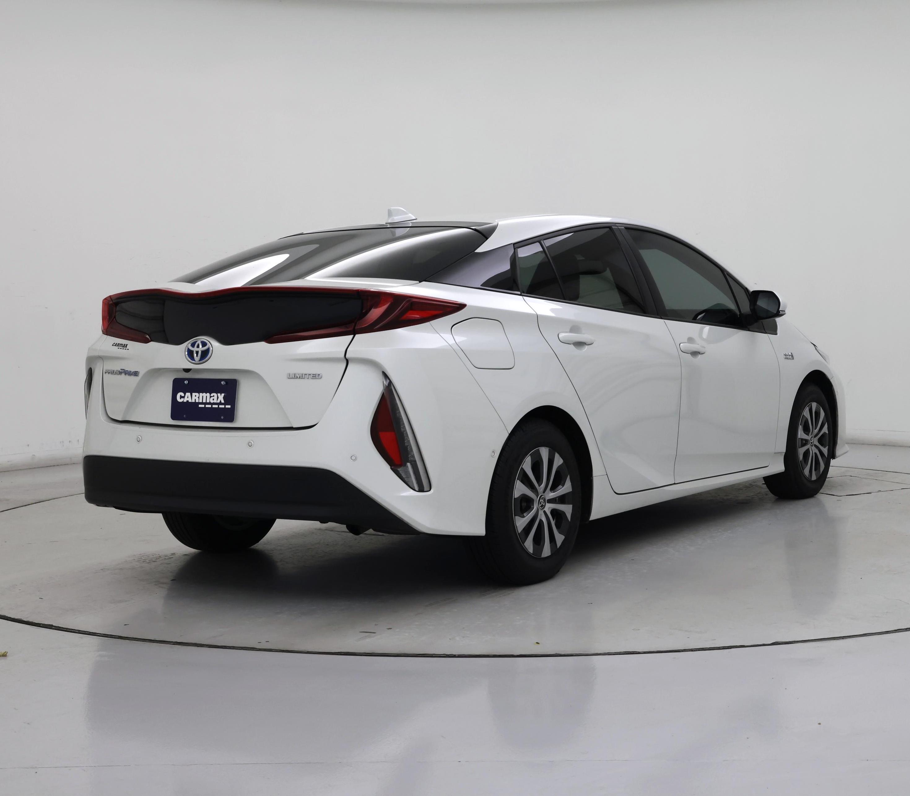 Thumbnail: 2021 Toyota Prius Prime - 8