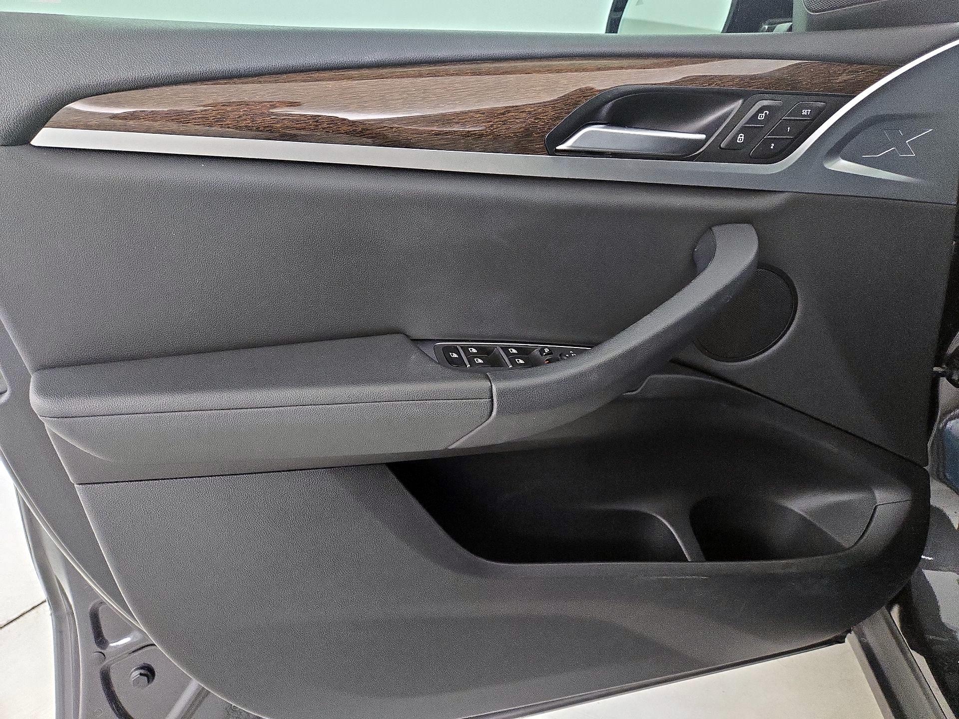 Thumbnail: 2019 BMW X3 - 12