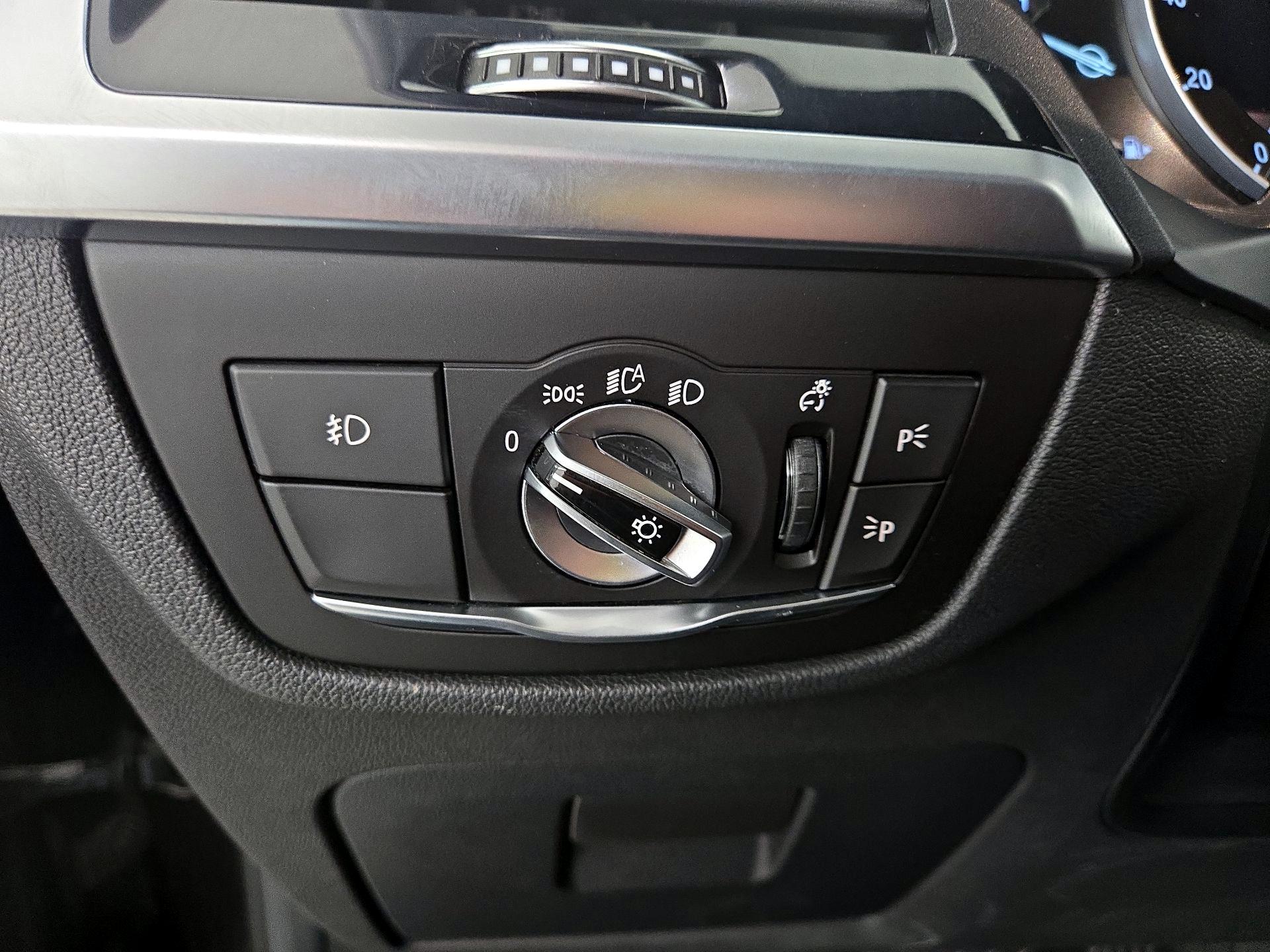 Thumbnail: 2019 BMW X3 - 13