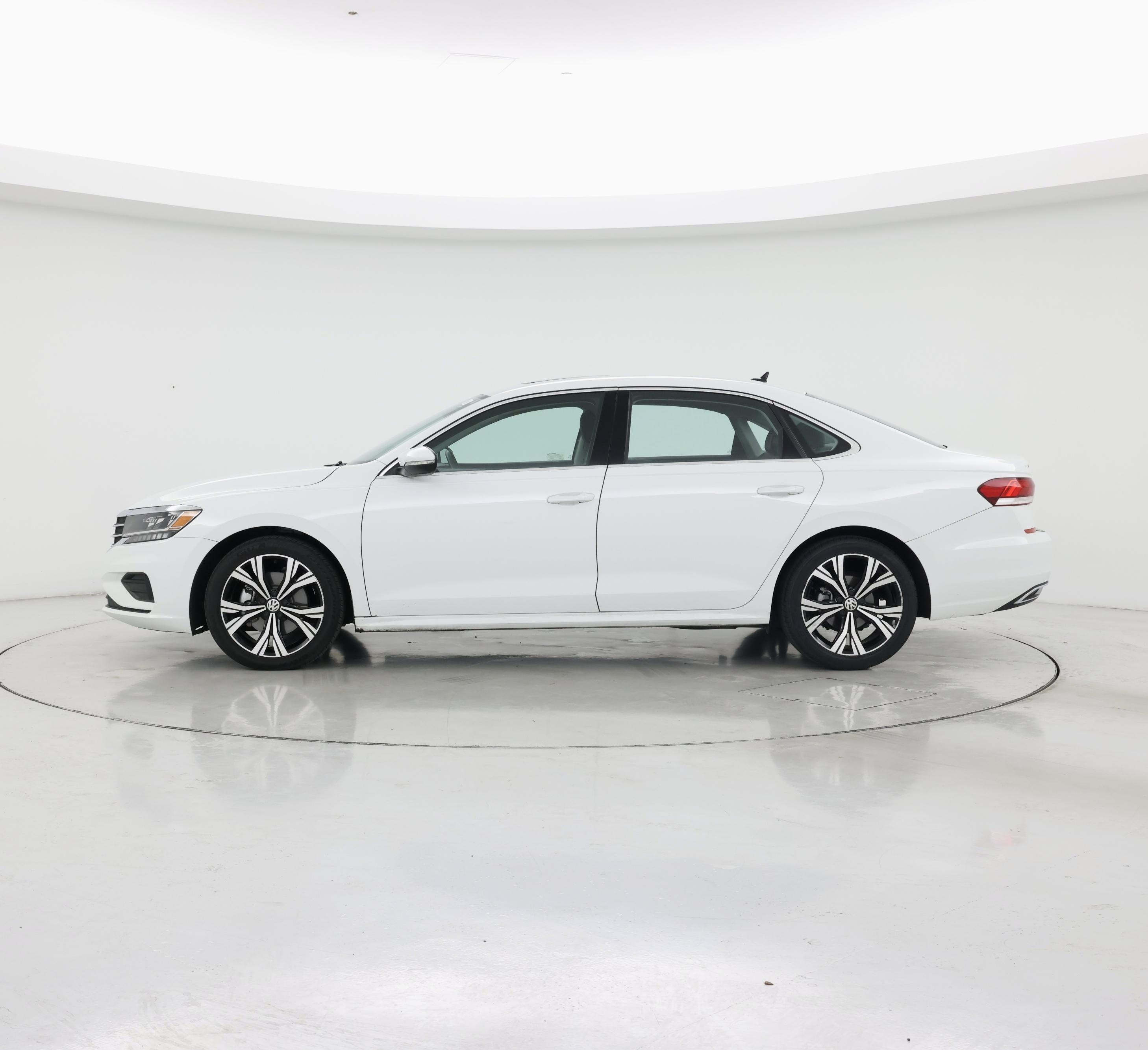 Thumbnail: 2021 Volkswagen Passat - 3