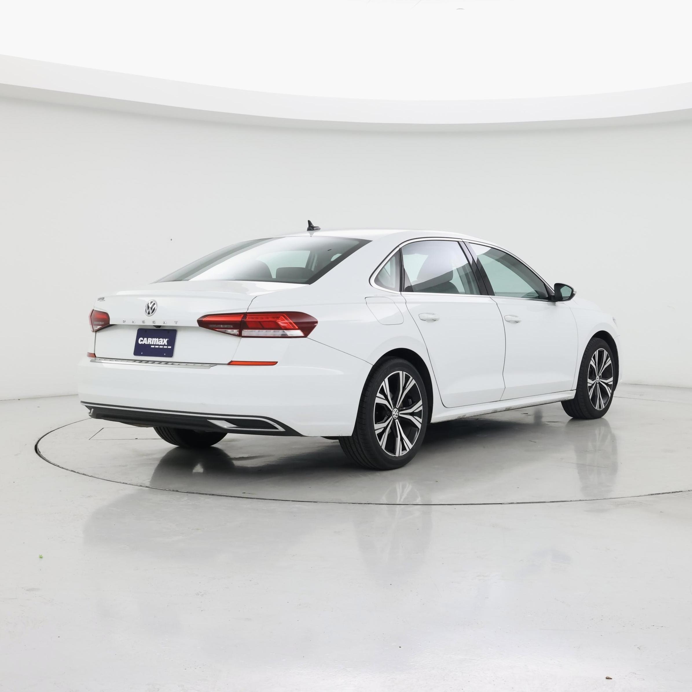 Thumbnail: 2021 Volkswagen Passat - 8