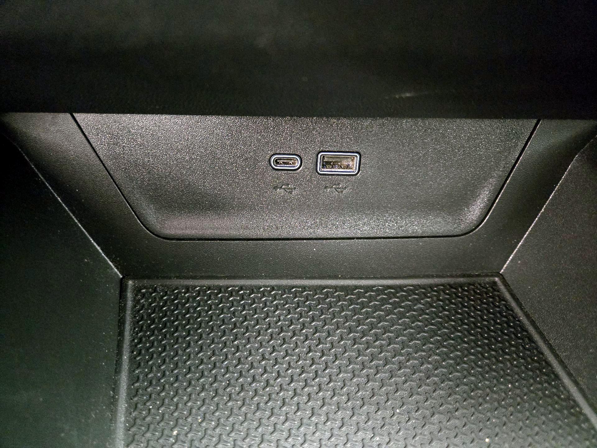 Thumbnail: 2025 Chevrolet Equinox - 19