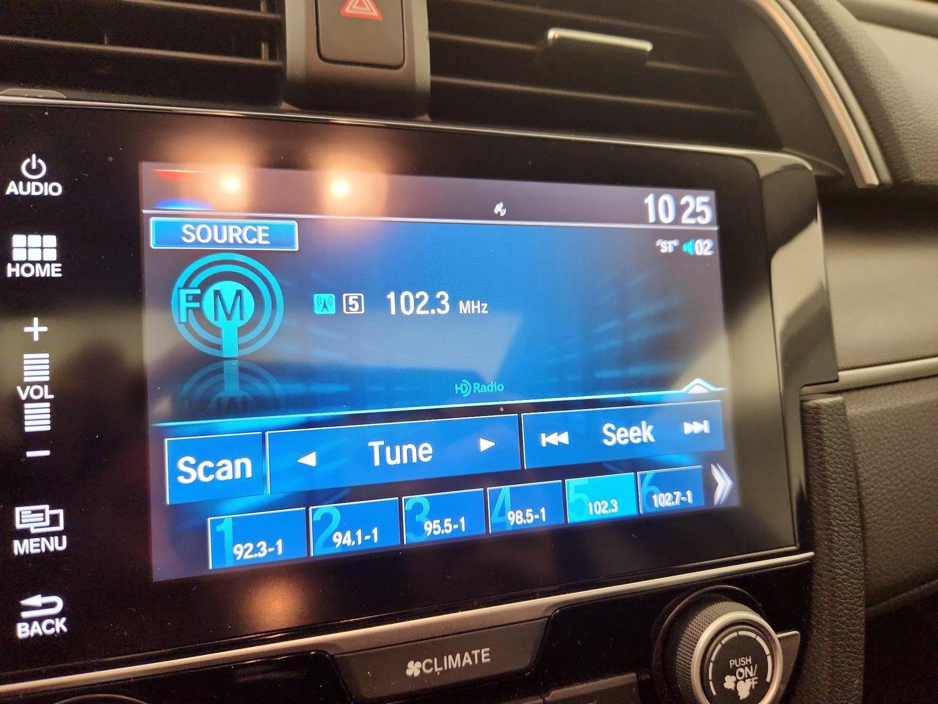 Thumbnail: 2018 Honda Civic - 15