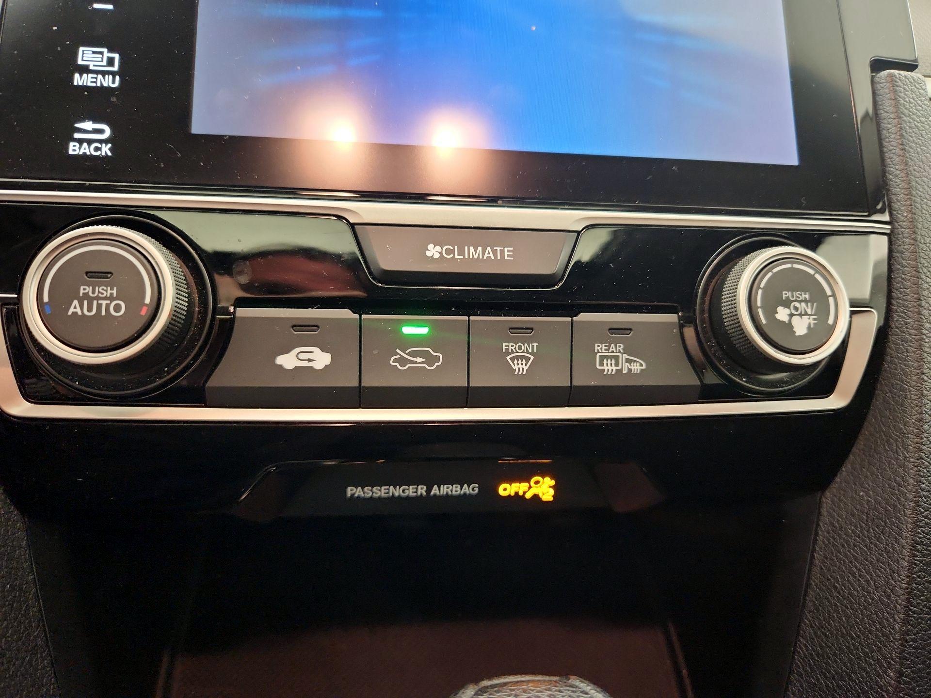 Thumbnail: 2018 Honda Civic - 16