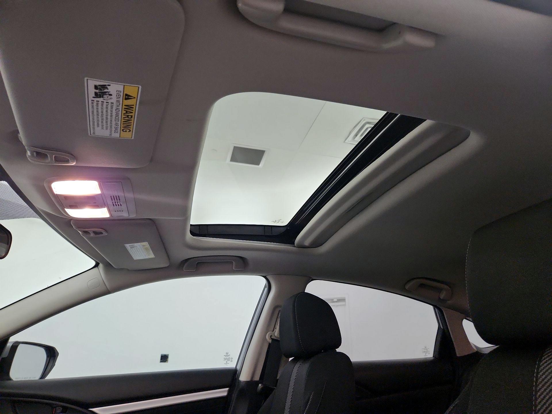 Thumbnail: 2018 Honda Civic - 19