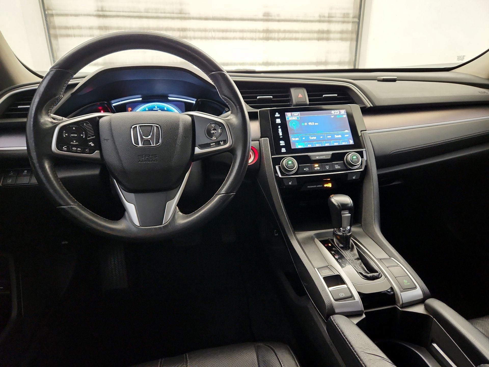 Thumbnail: 2017 Honda Civic - 9