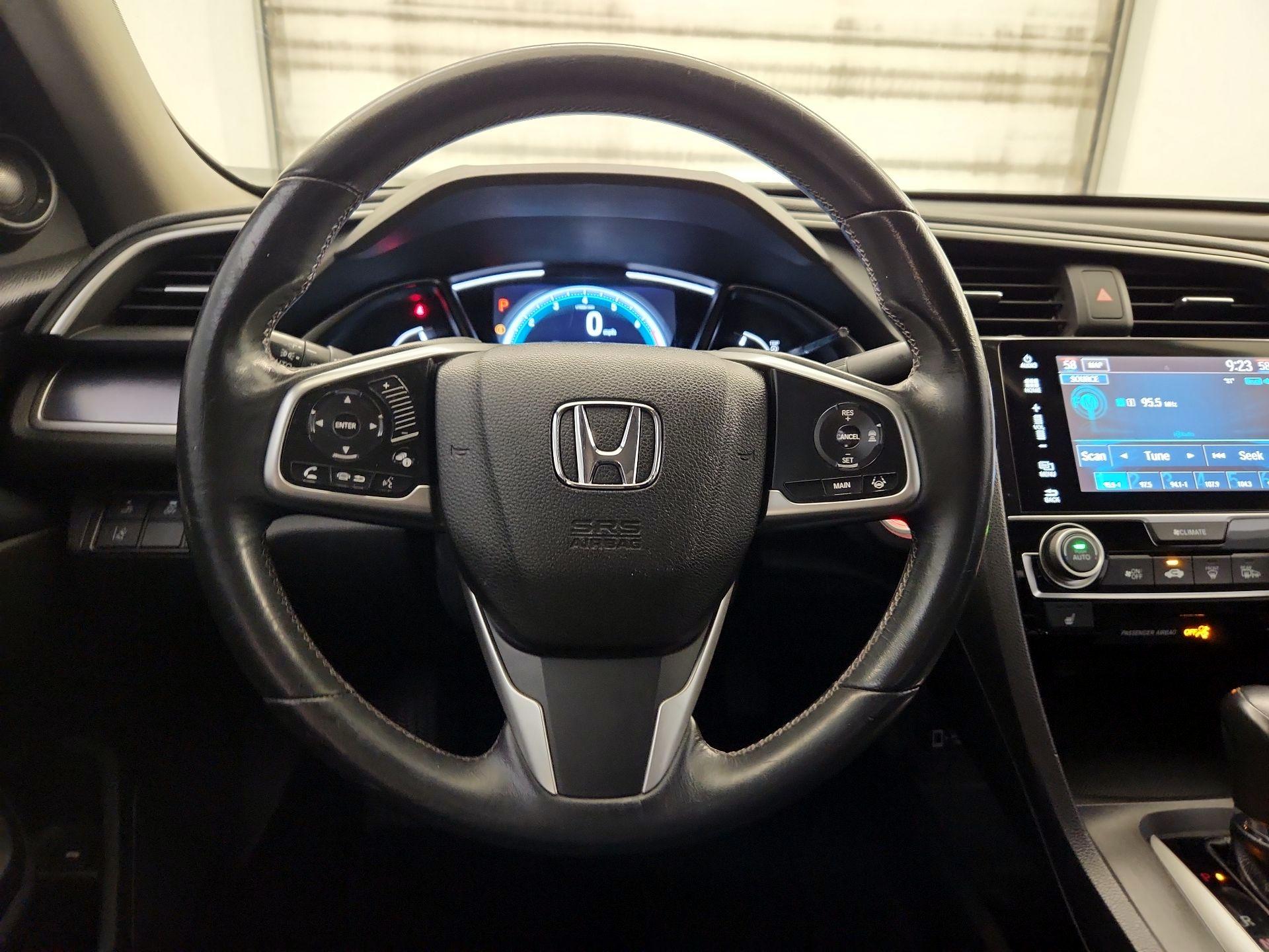 Thumbnail: 2017 Honda Civic - 10
