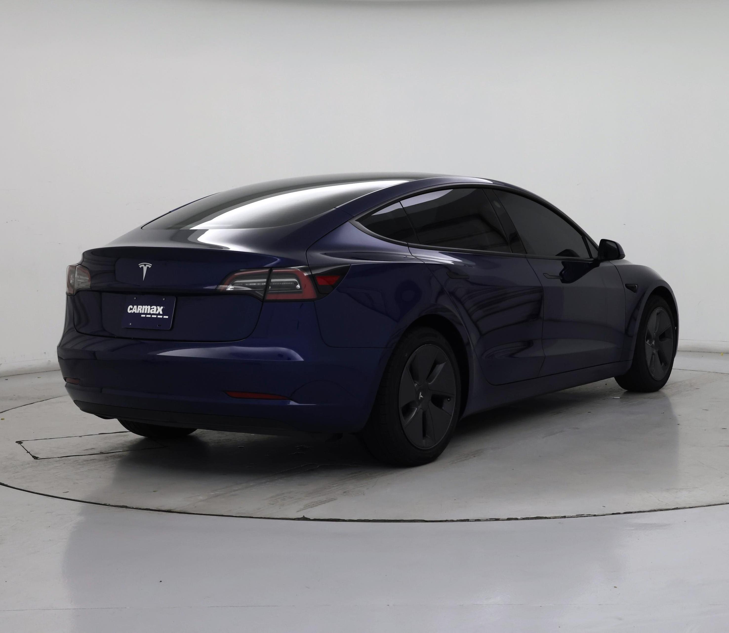 Thumbnail: 2022 Tesla Model 3 - 8