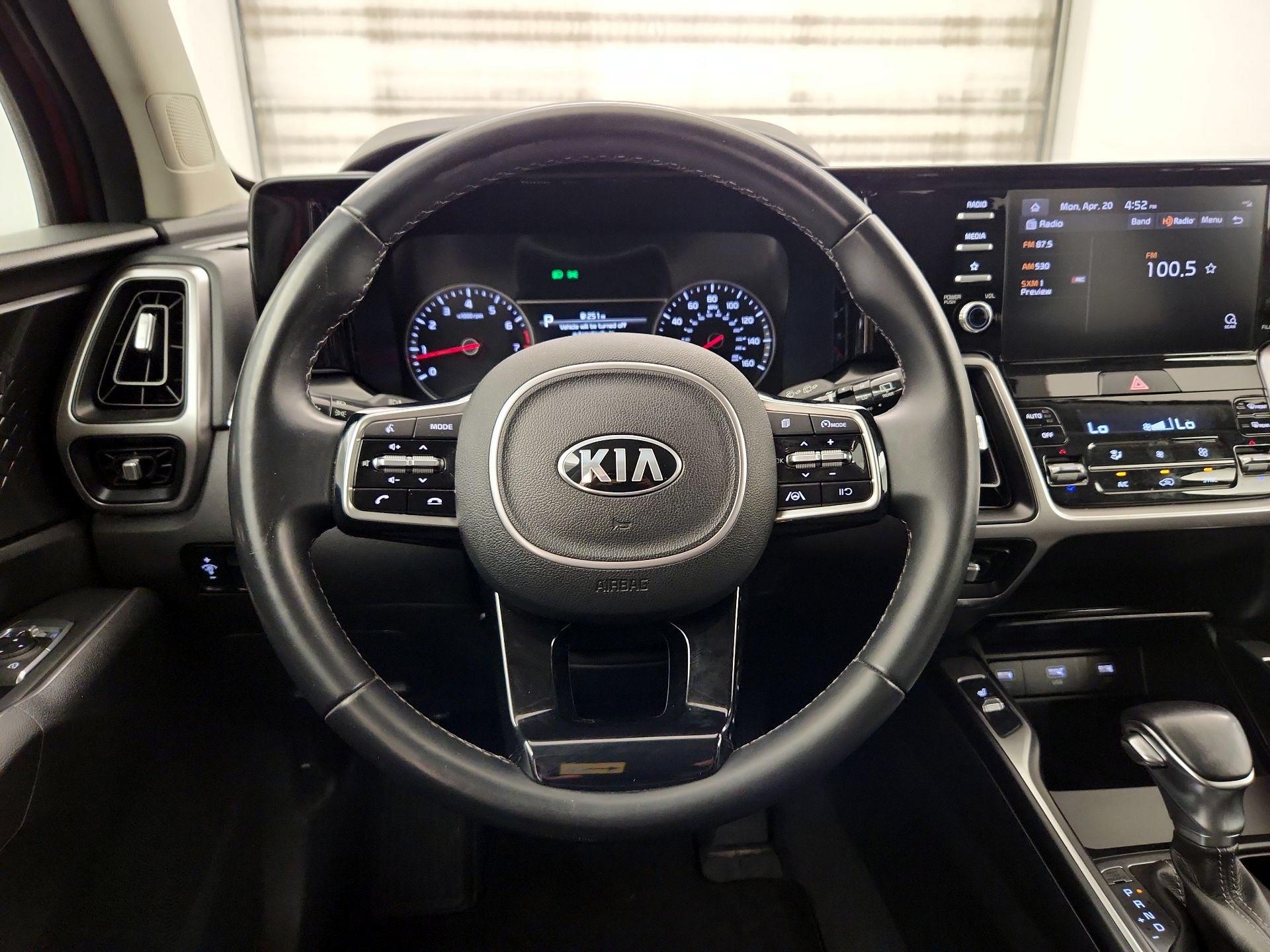 Thumbnail: 2021 Kia Sorento - 10