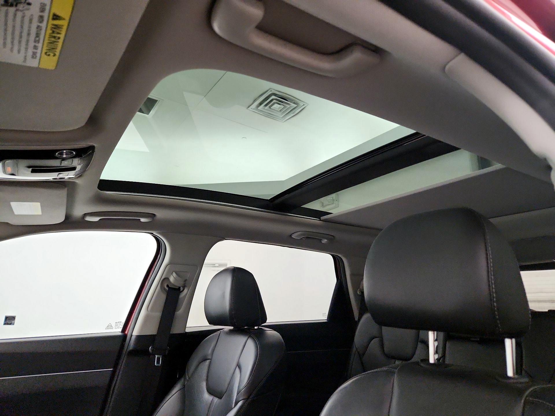 Thumbnail: 2021 Kia Sorento - 19