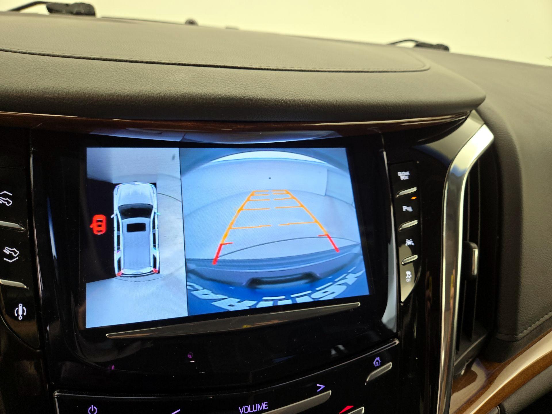 Thumbnail: 2016 Cadillac Escalade - 15