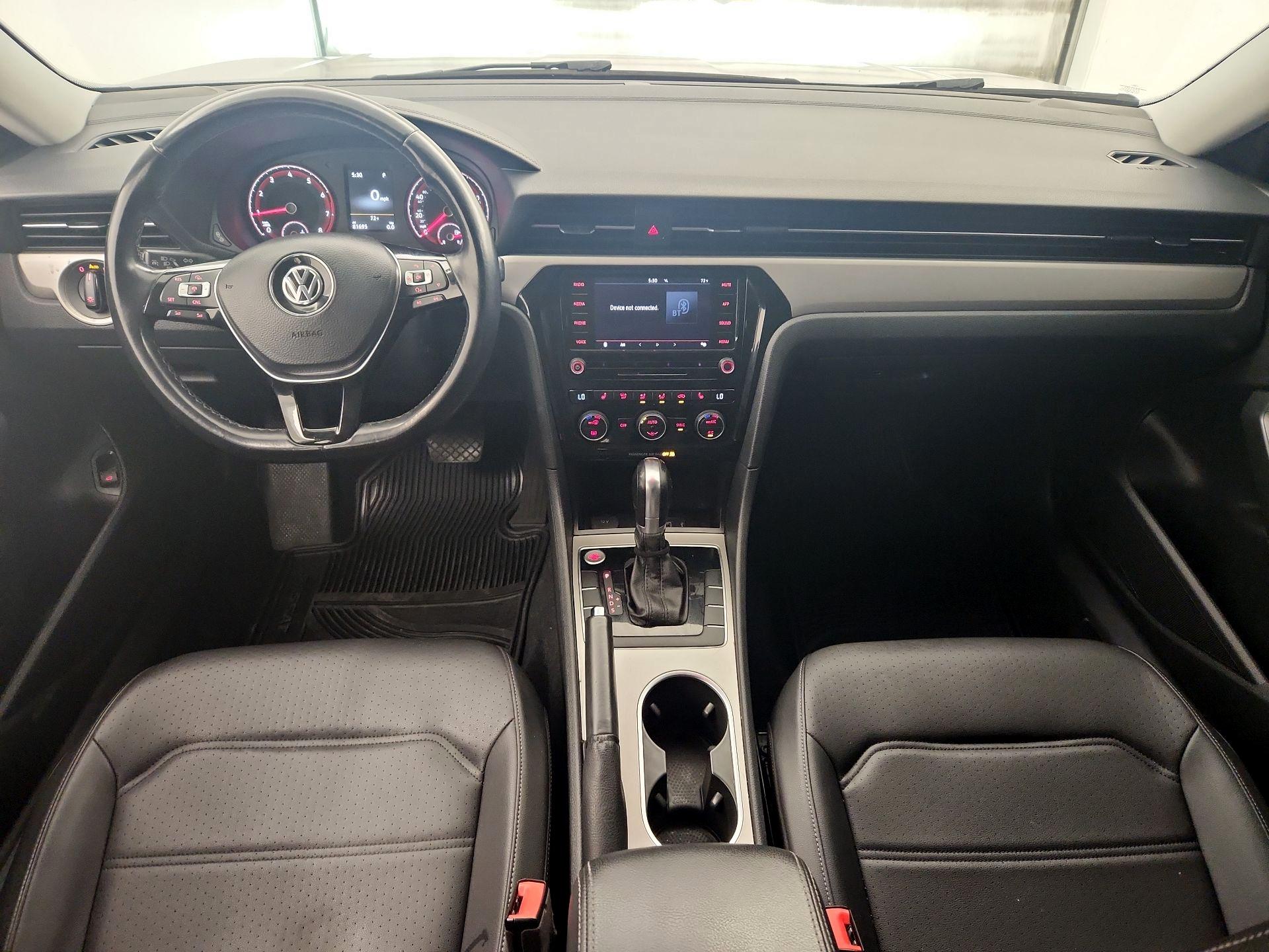 Thumbnail: 2020 Volkswagen Passat - 9