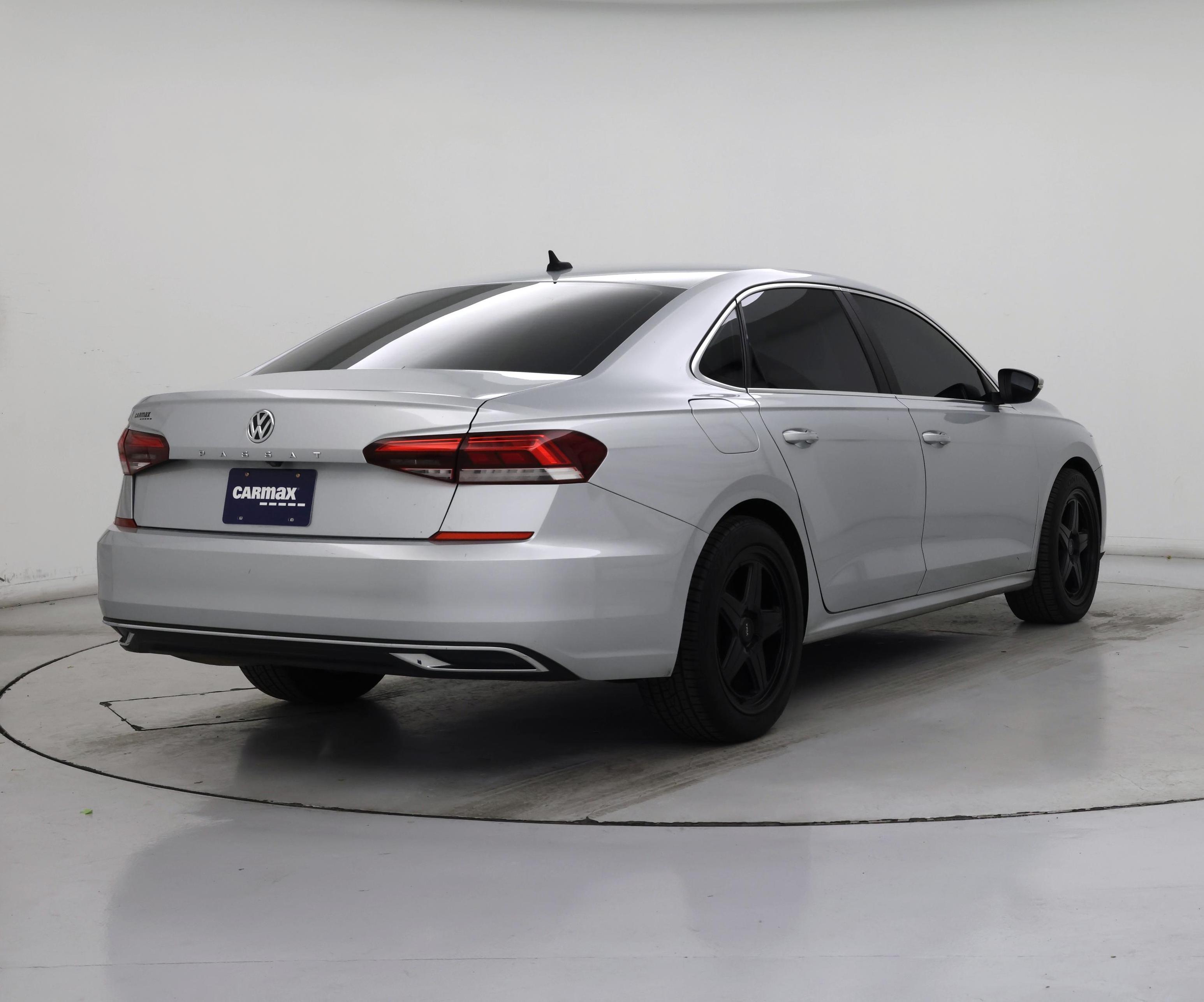 Thumbnail: 2020 Volkswagen Passat - 8