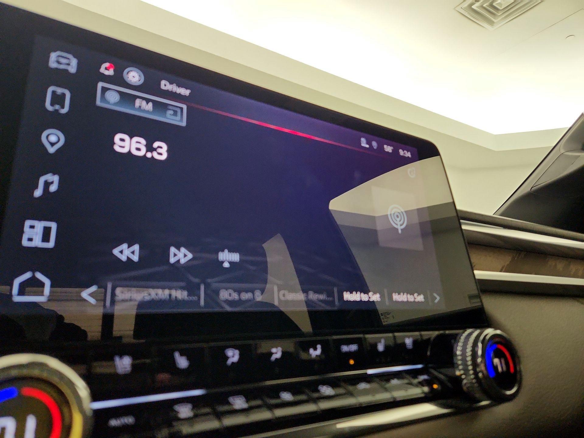 Thumbnail: 2024 GMC Canyon - 16