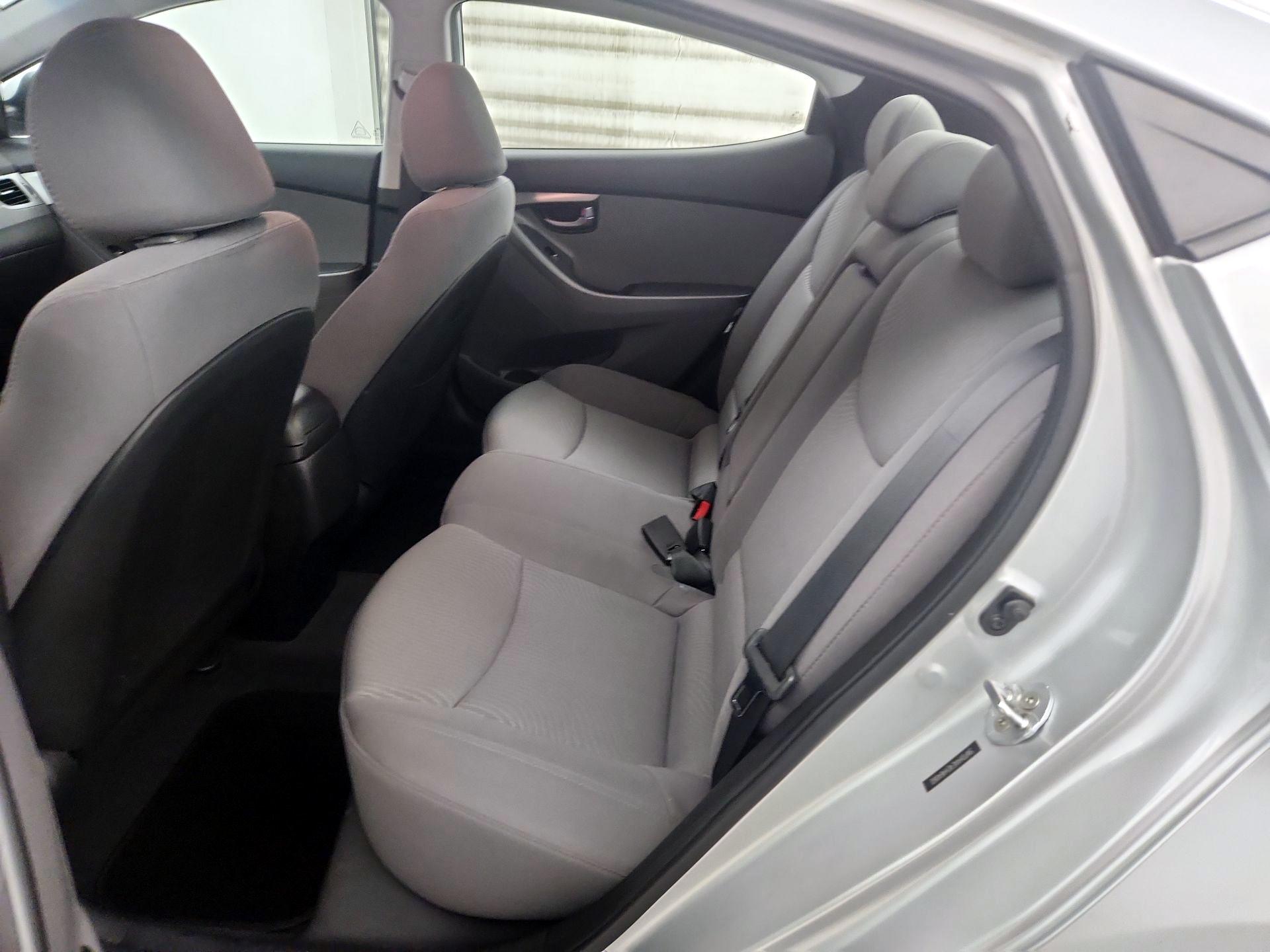 Thumbnail: 2014 Hyundai Elantra - 18