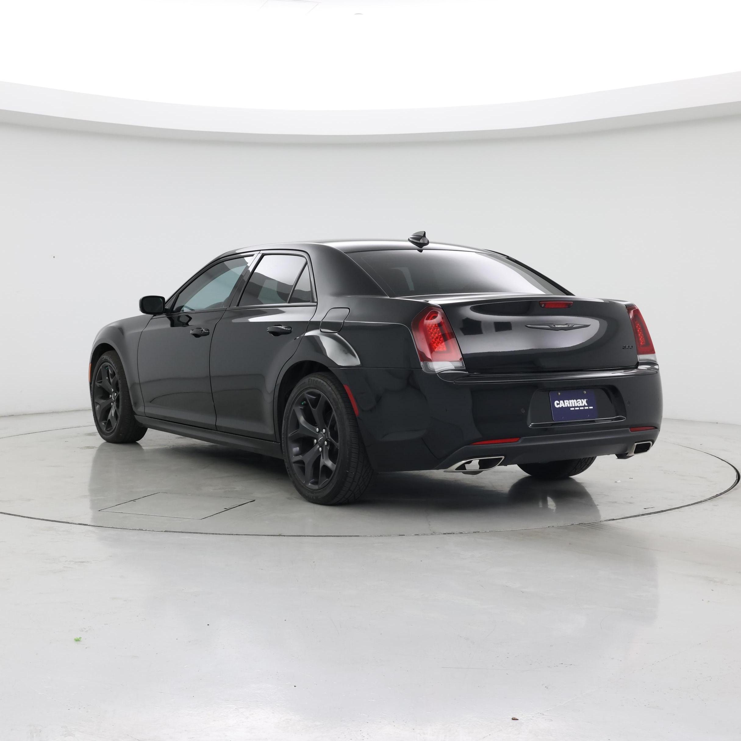 Thumbnail: 2022 Chrysler 300 - 2