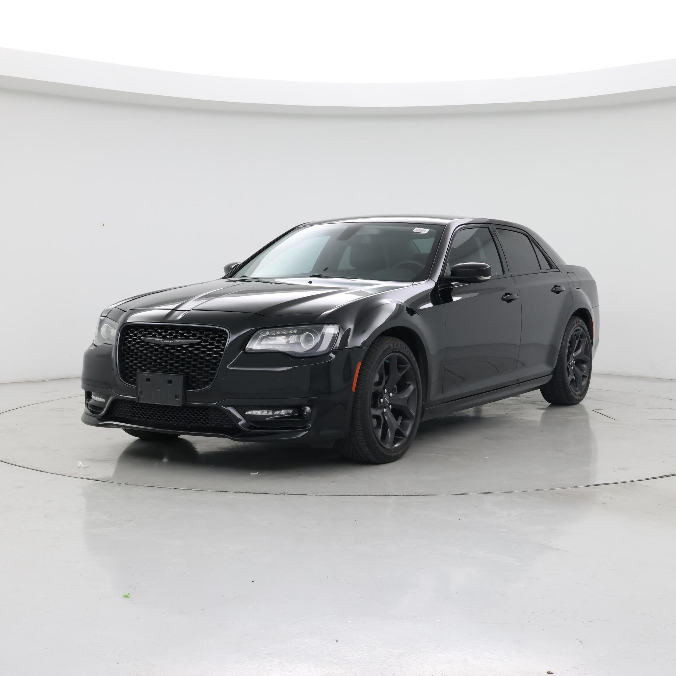 Thumbnail: 2022 Chrysler 300 - 4