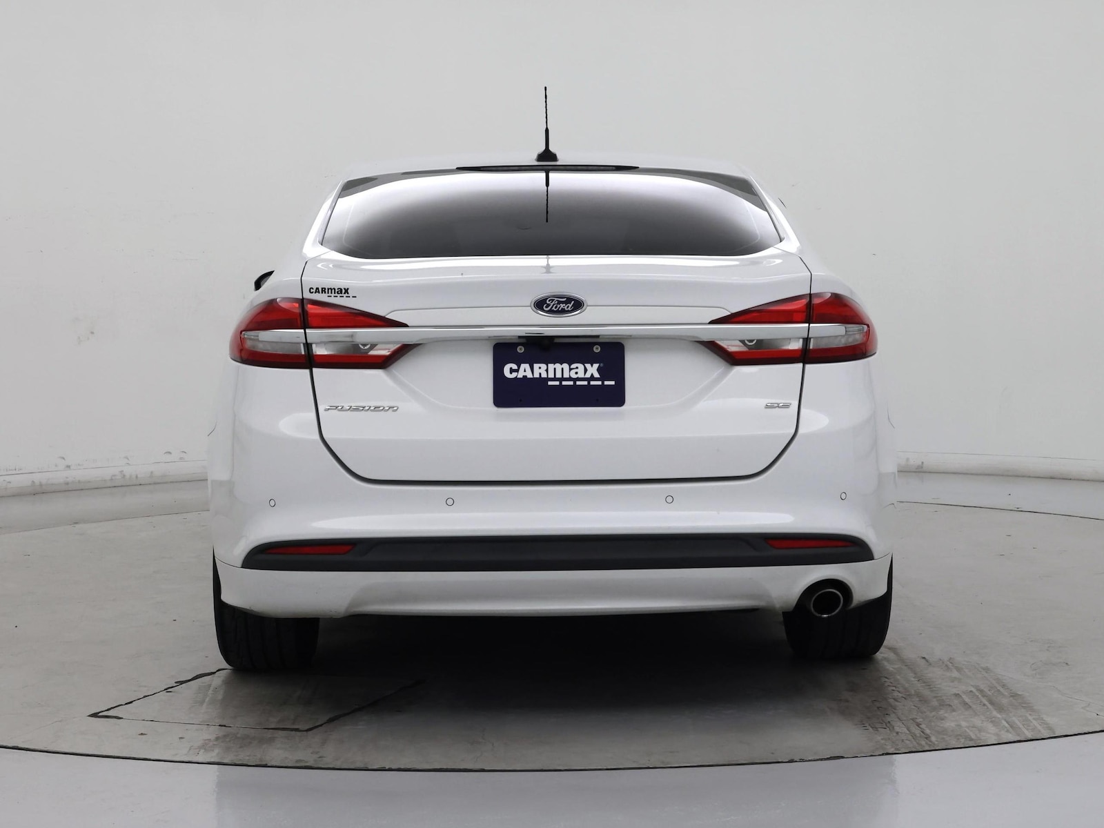 2017 Ford Fusion SE - Photo 7