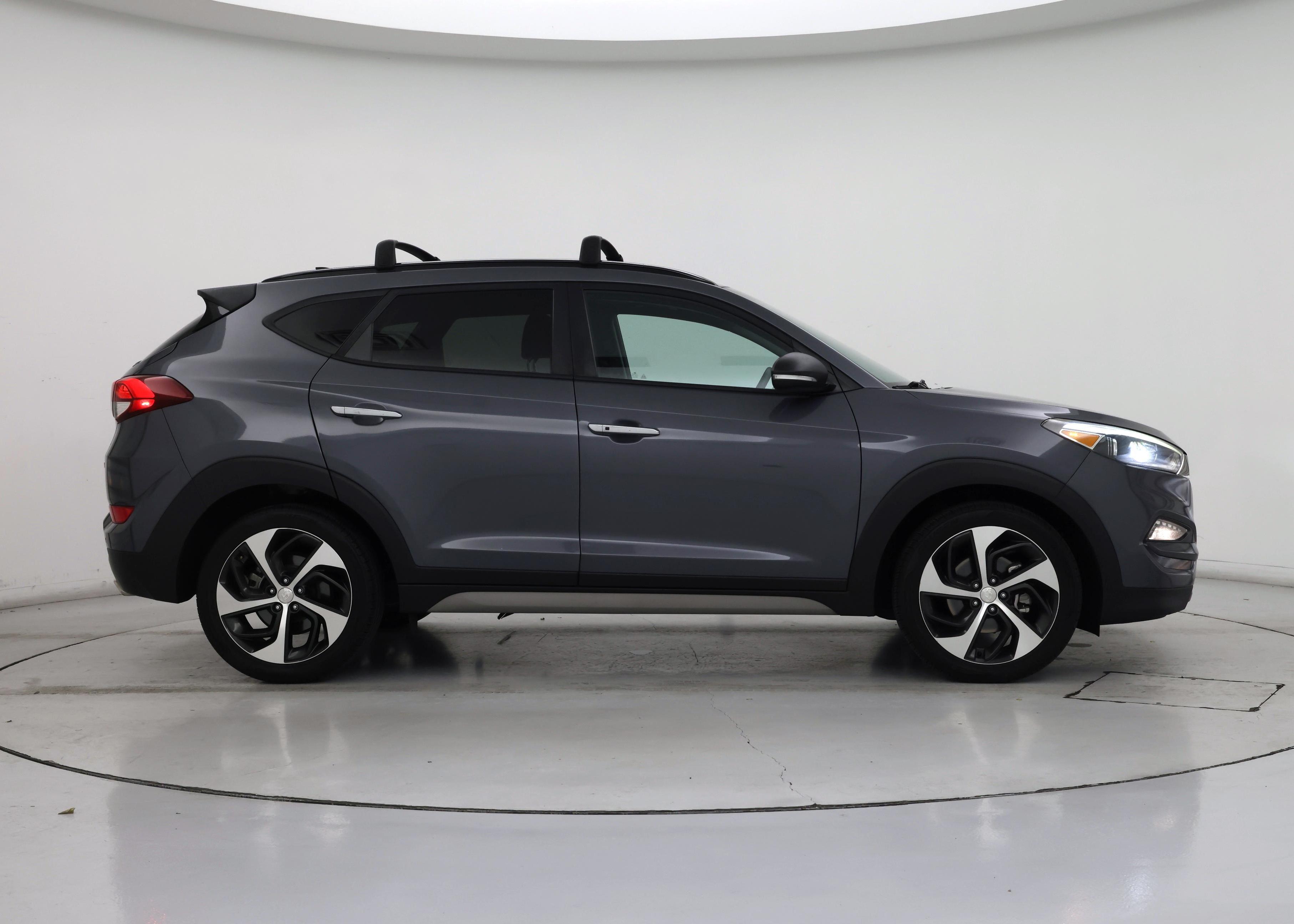 Thumbnail: 2018 Hyundai Tucson - 7