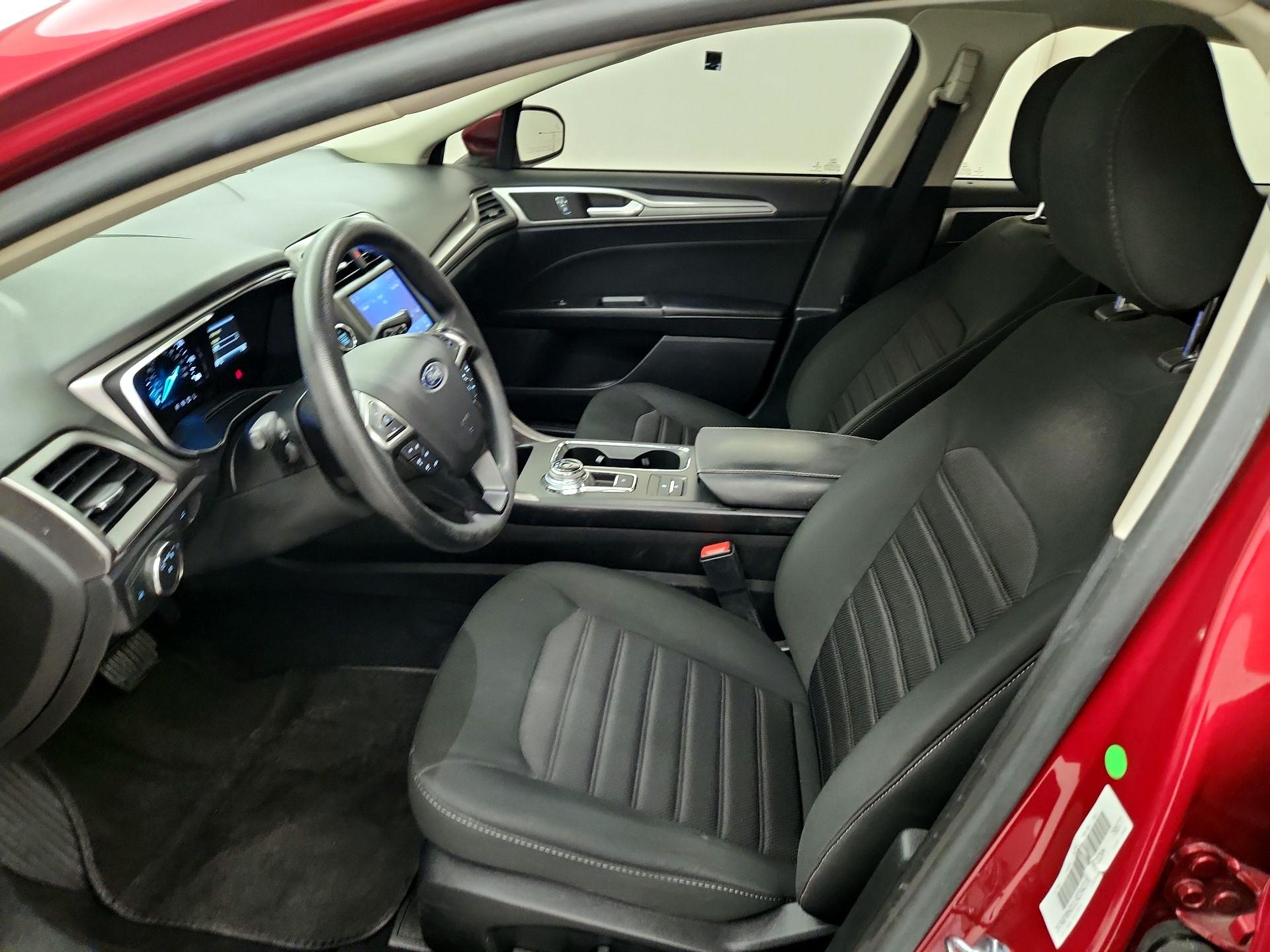 Thumbnail: 2020 Ford Fusion - 11