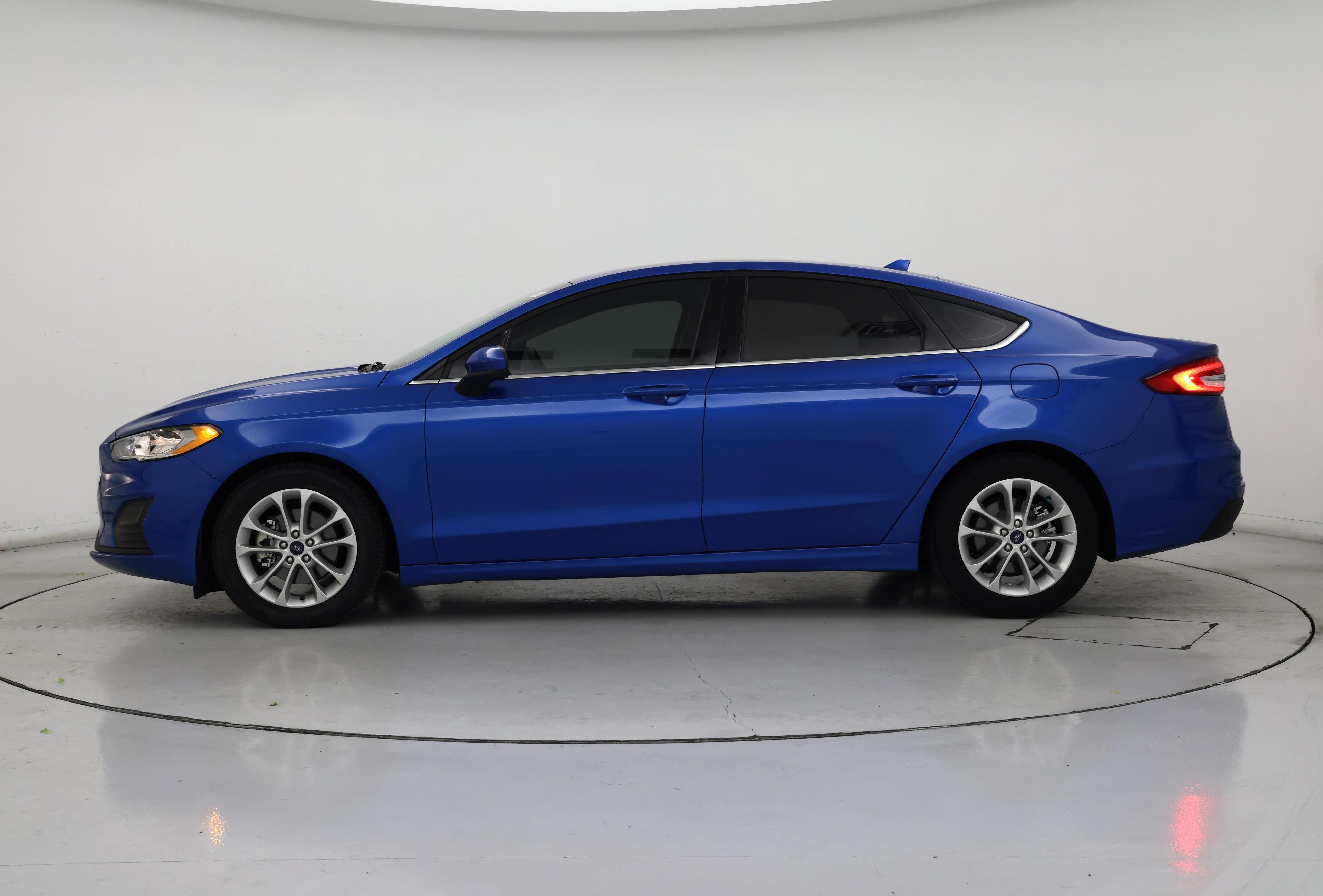 Thumbnail: 2019 Ford Fusion - 3