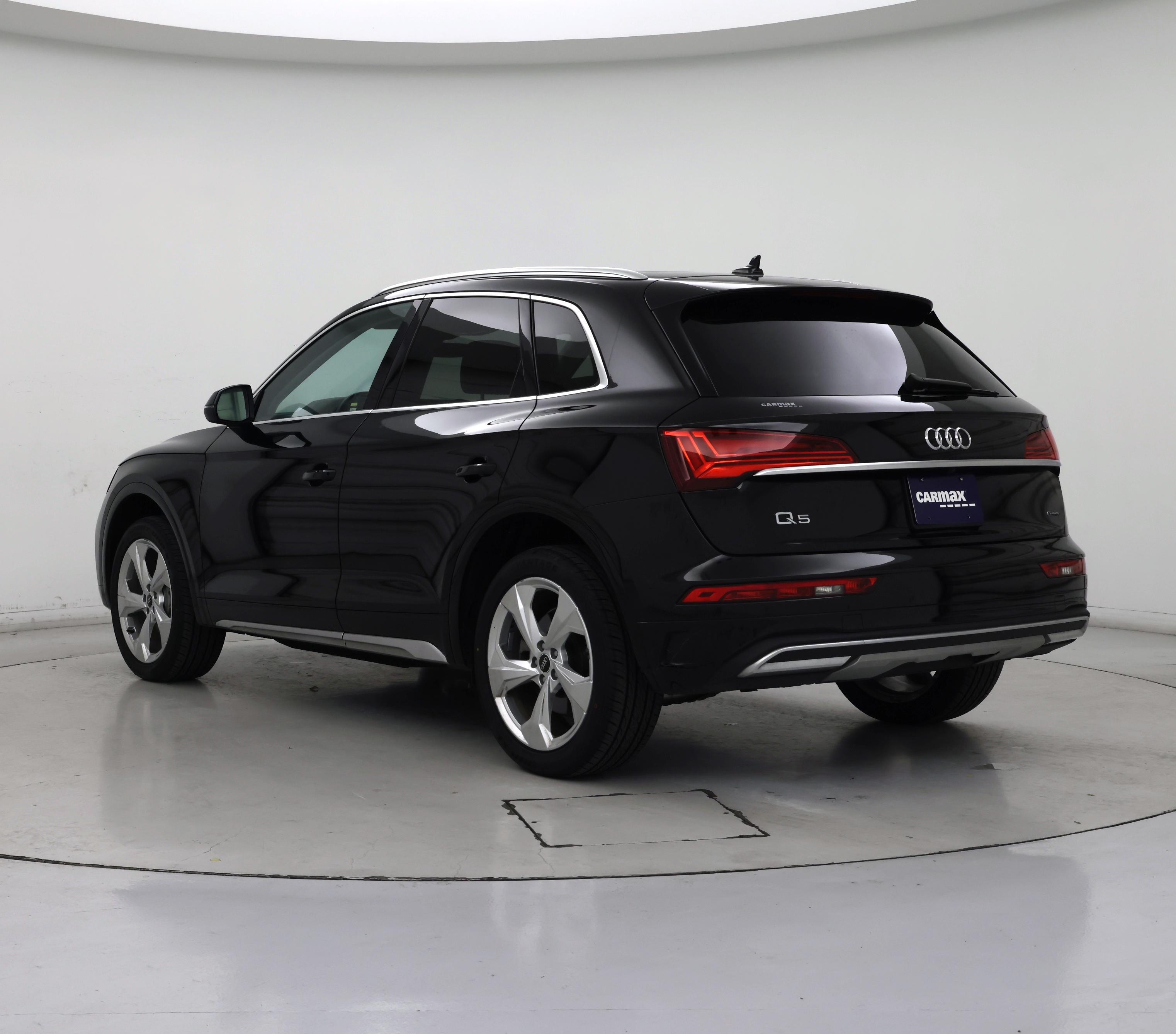 Thumbnail: 2021 Audi Q5 - 2