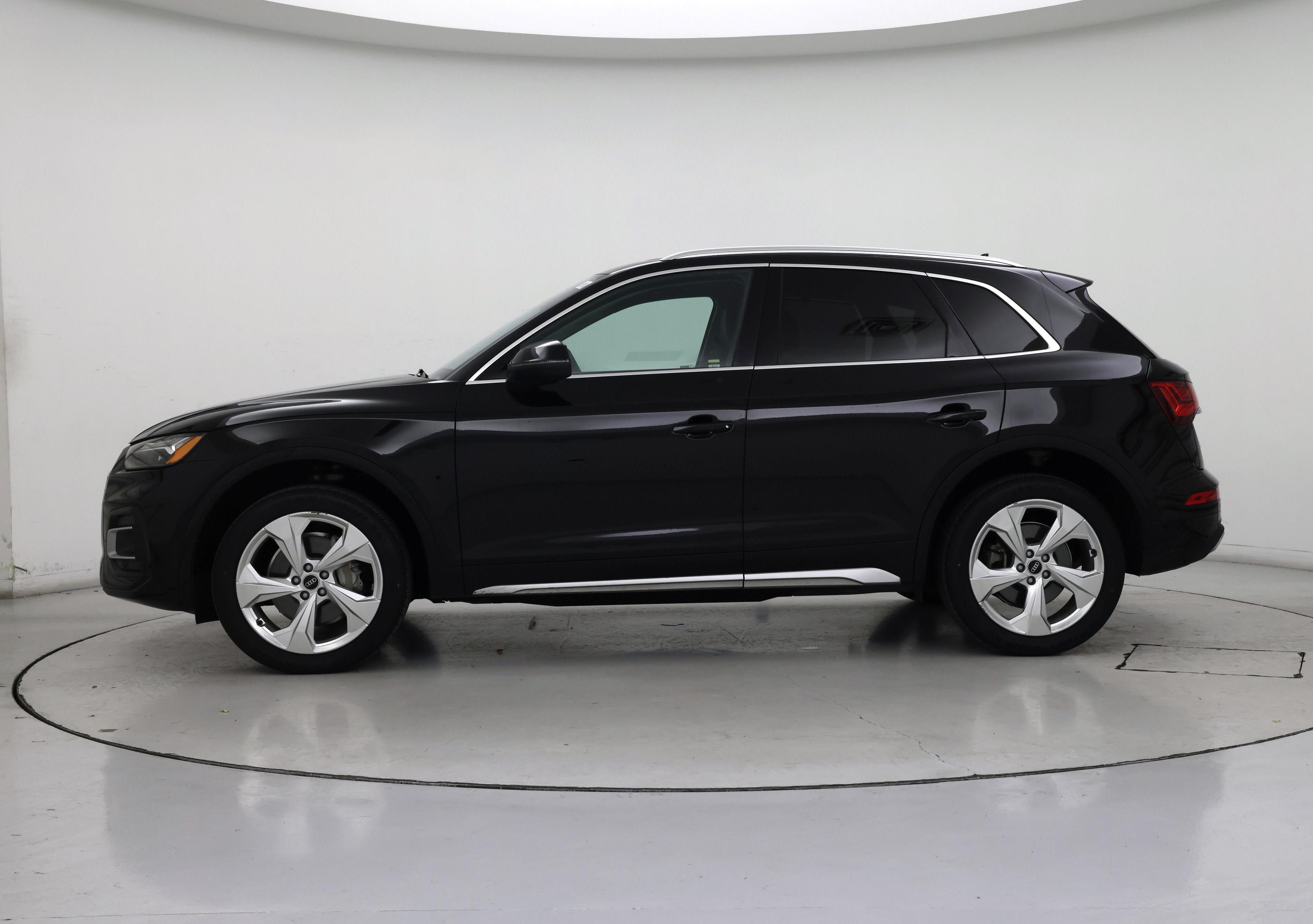 Thumbnail: 2021 Audi Q5 - 3