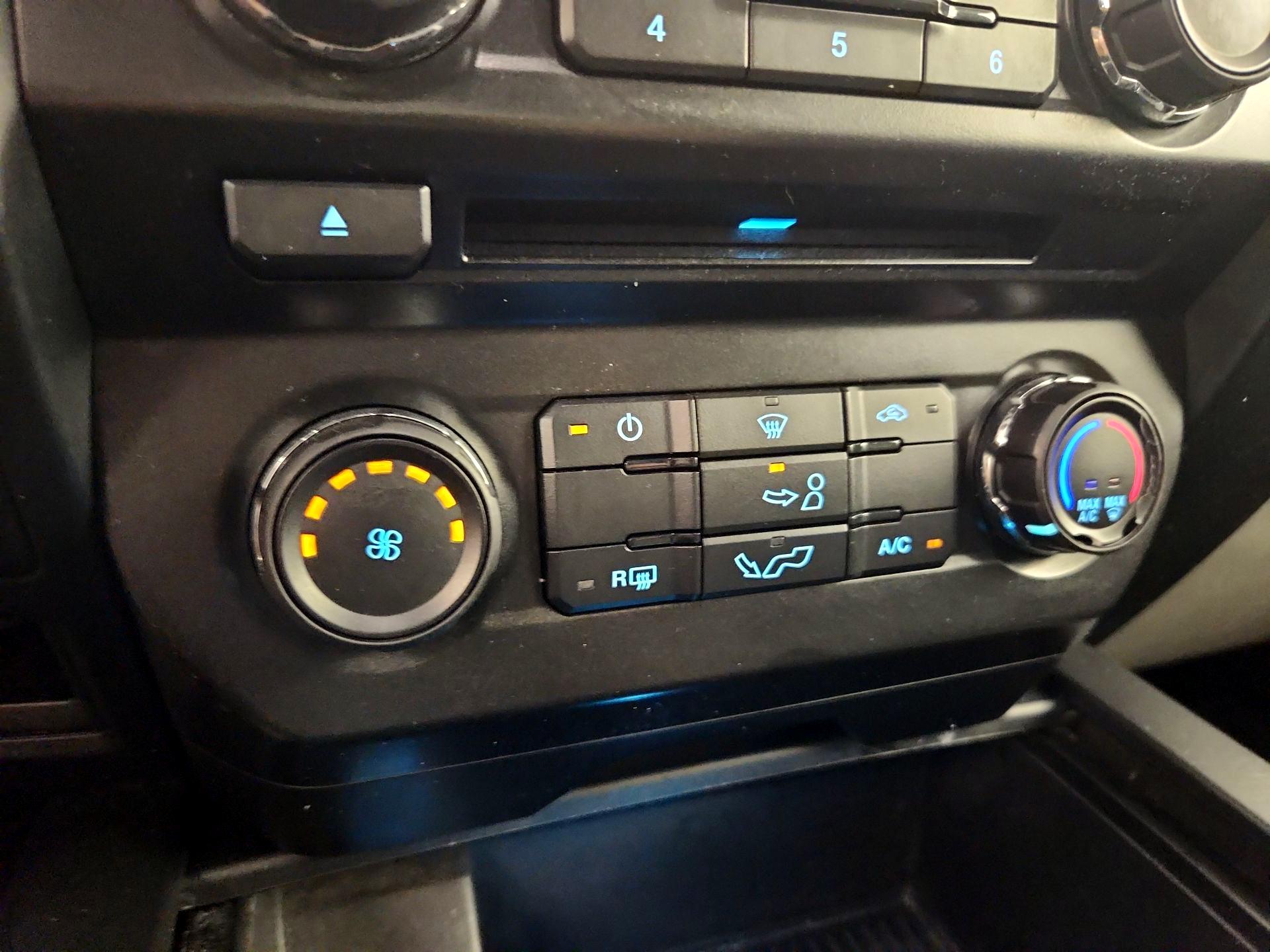 Thumbnail: 2018 Ford F-150 - 16