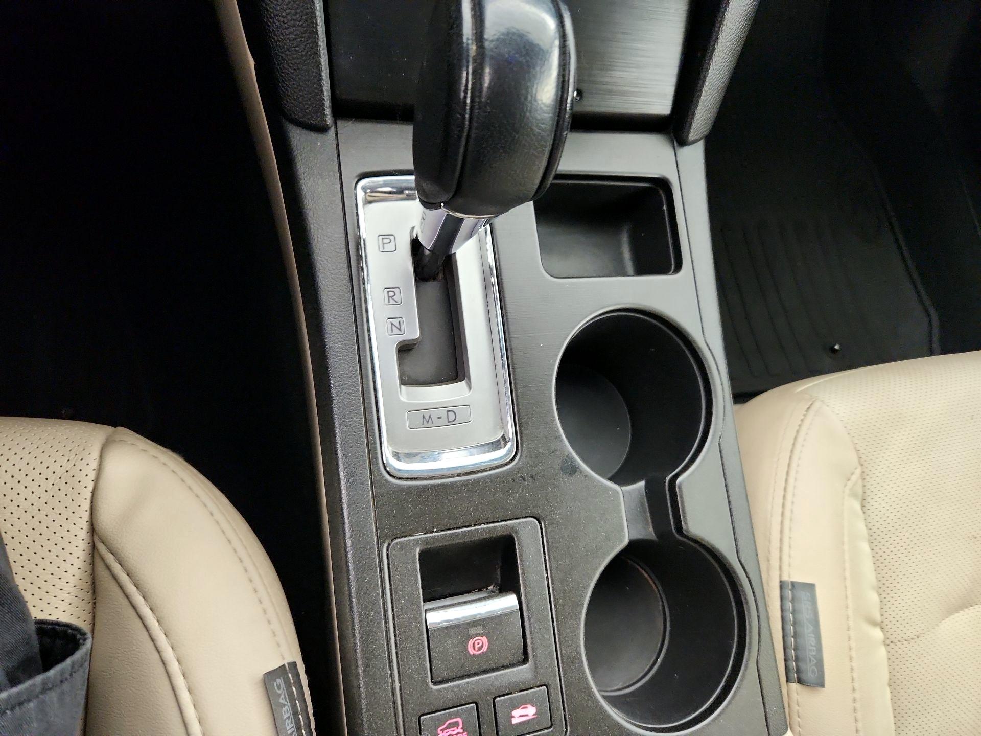 Thumbnail: 2016 Subaru Outback - 17