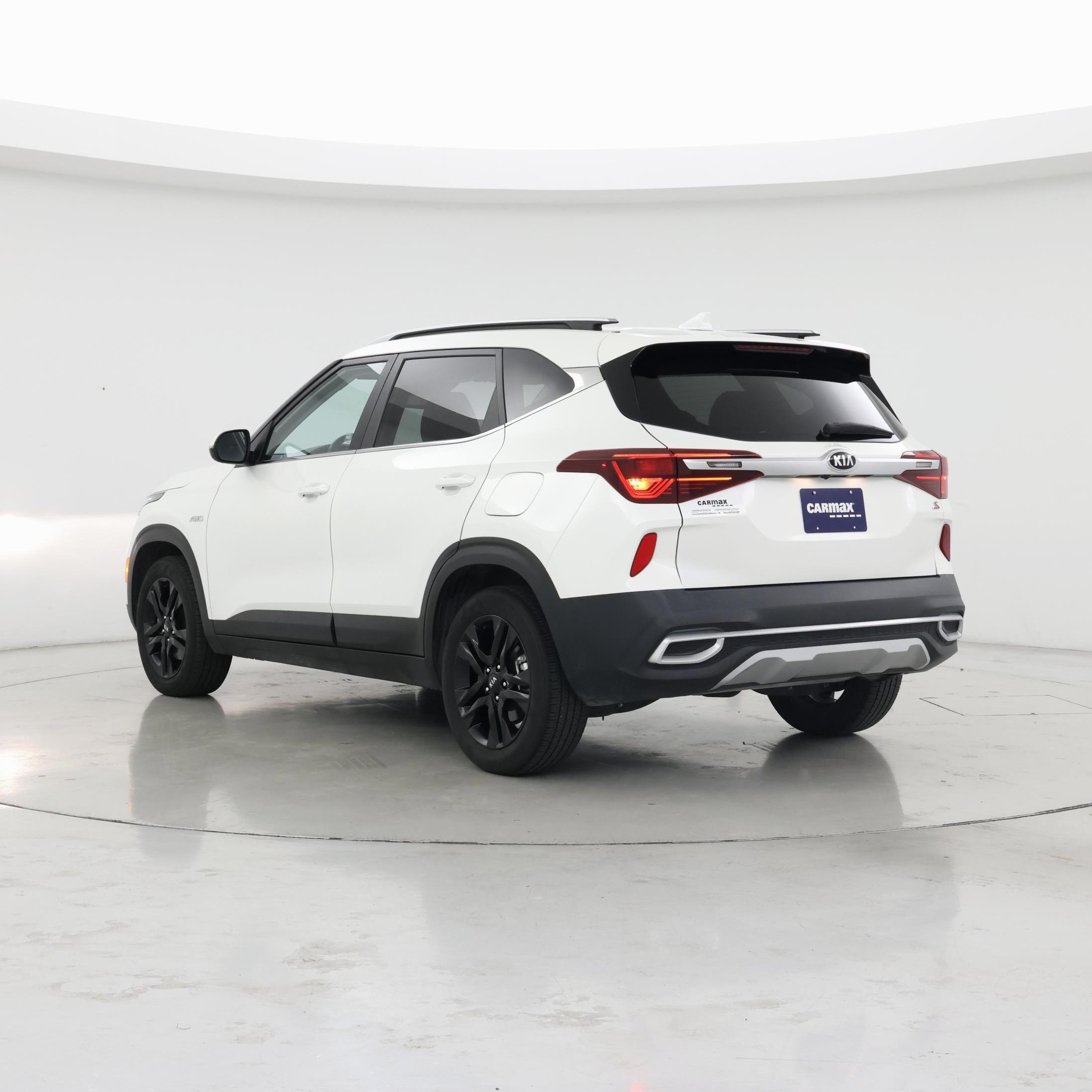 Thumbnail: 2021 Kia Seltos - 2