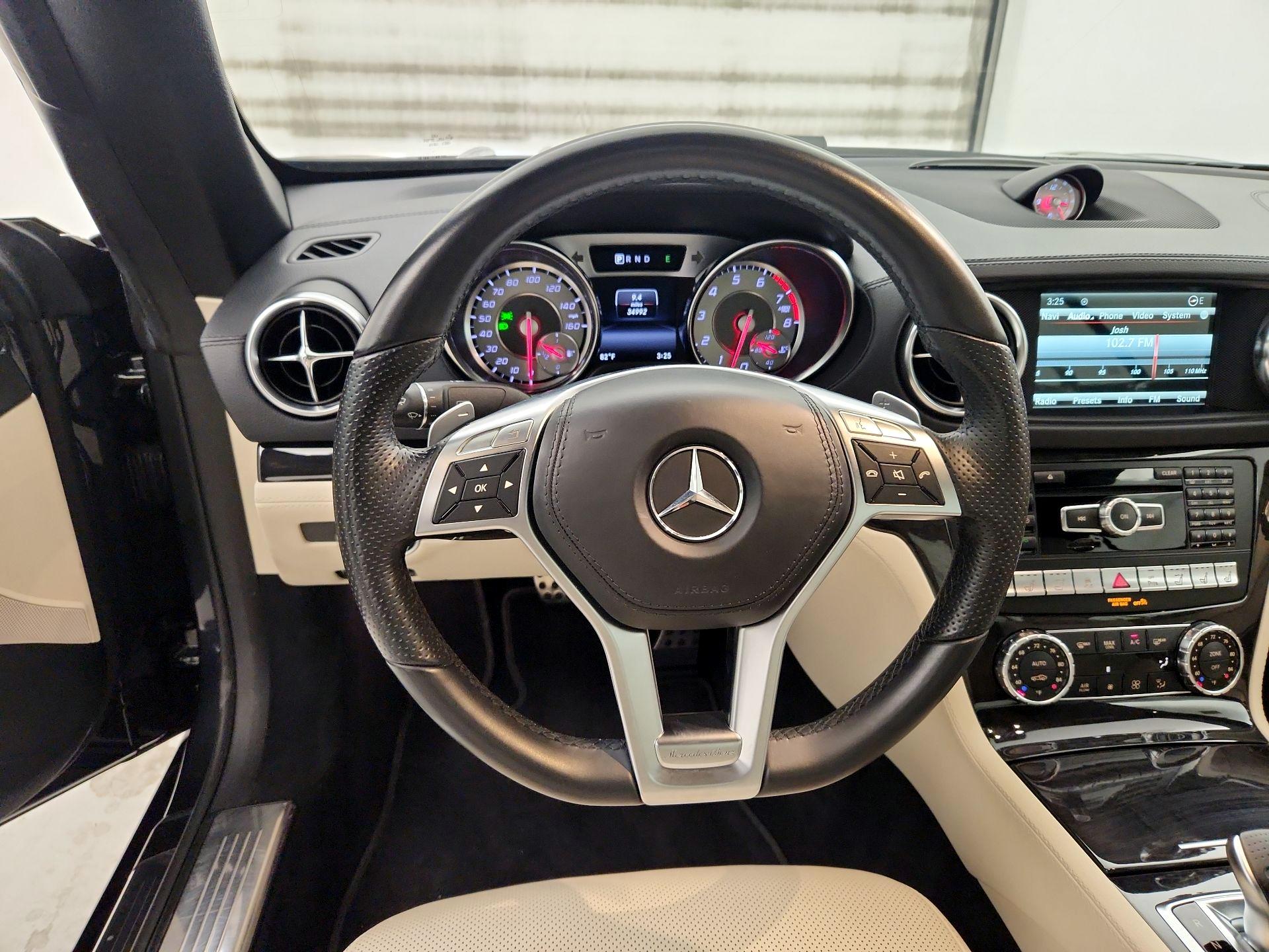 Thumbnail: 2015 Mercedes-Benz SL-Class - 10
