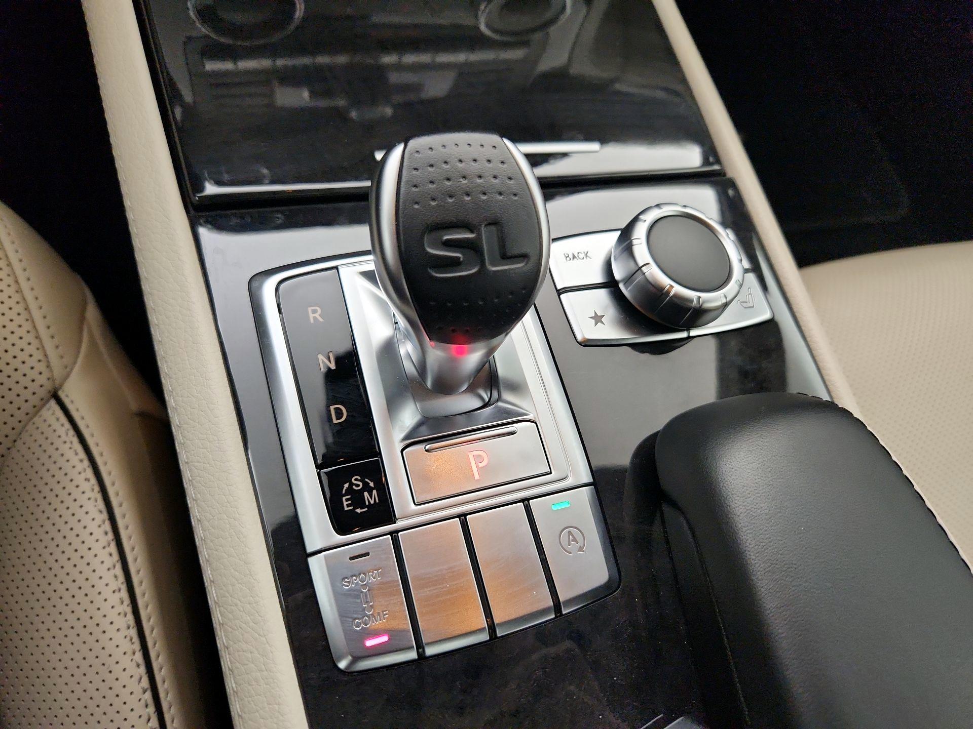 Thumbnail: 2015 Mercedes-Benz SL-Class - 17