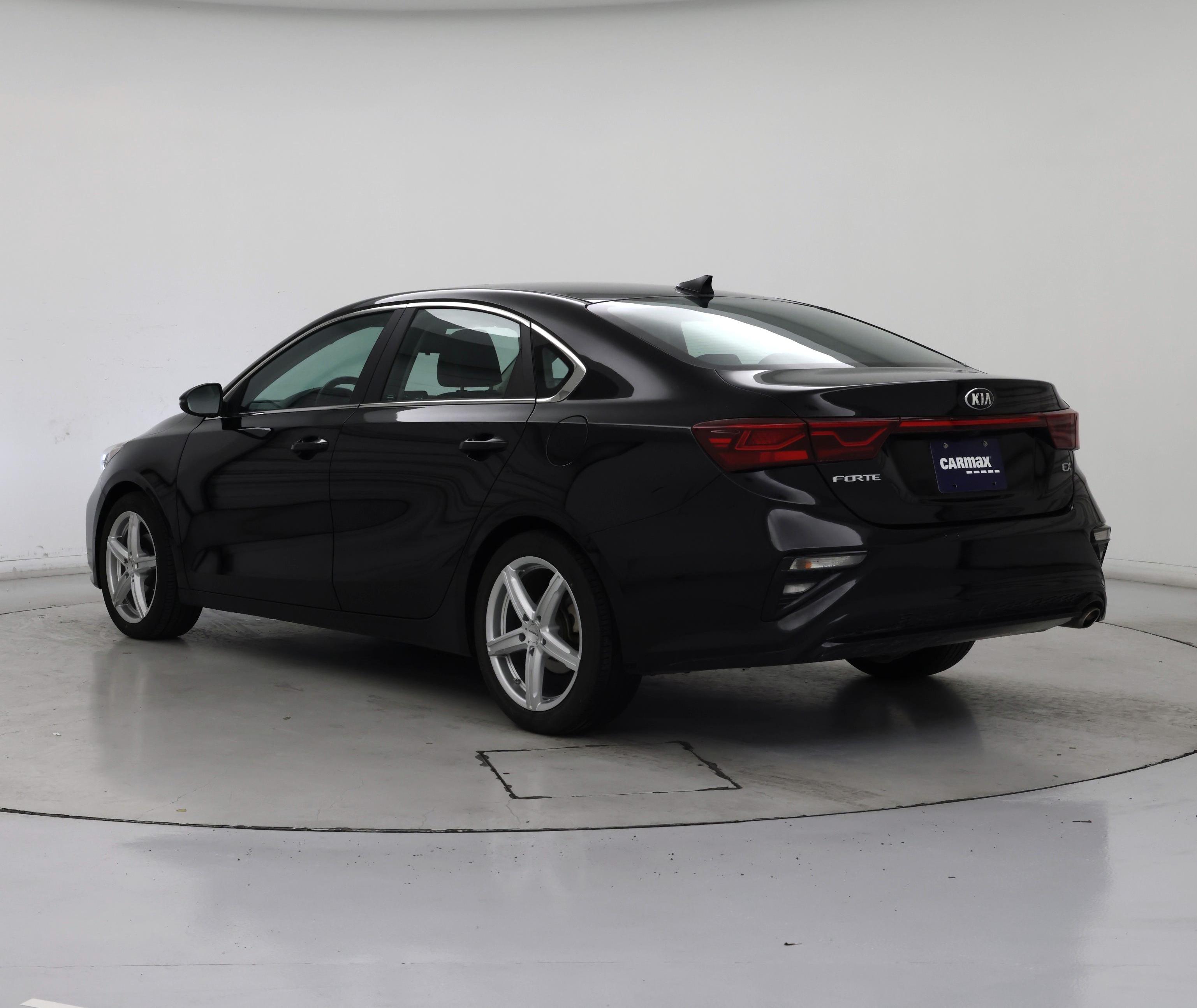 Thumbnail: 2021 Kia Forte - 2