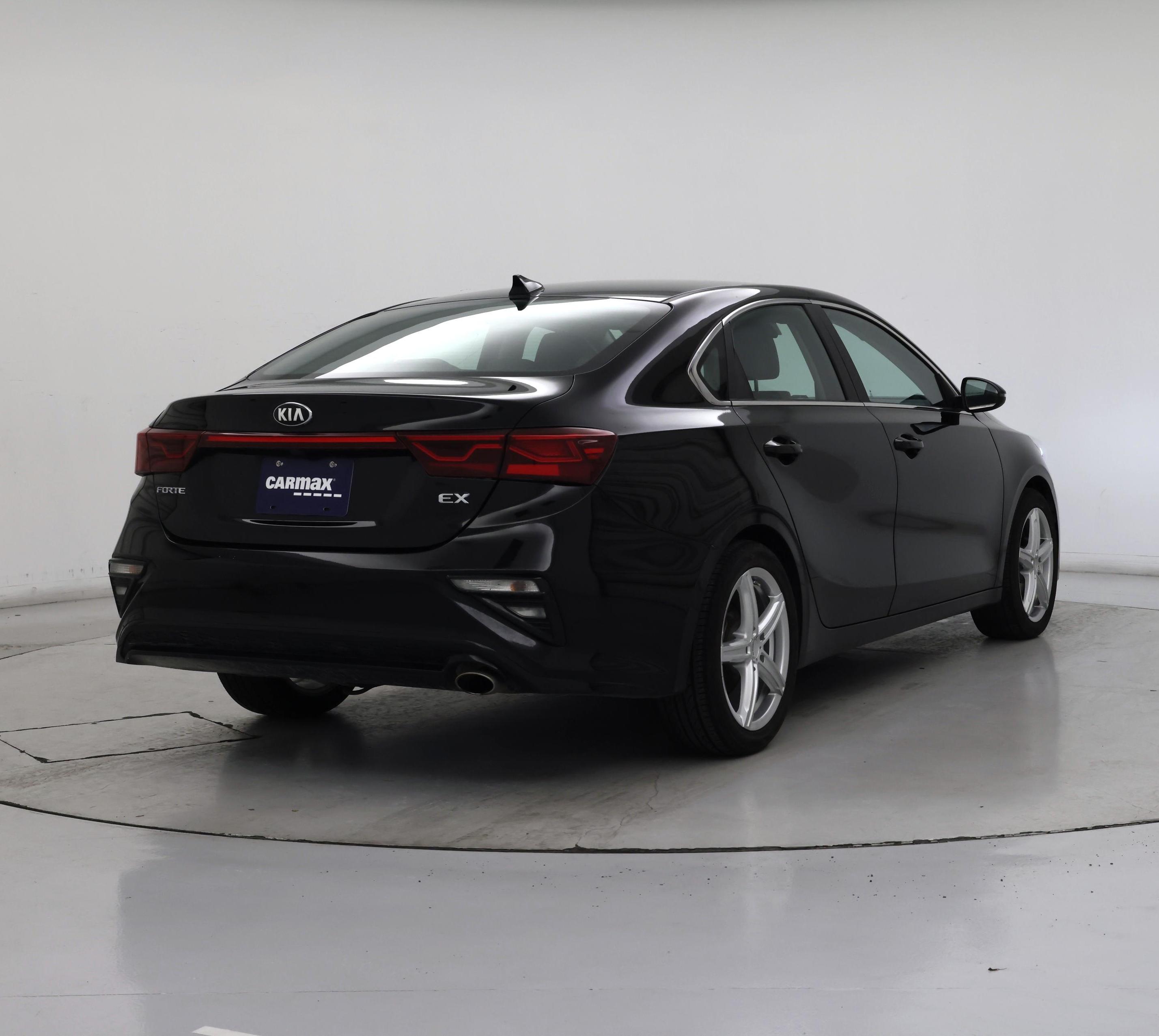 Thumbnail: 2021 Kia Forte - 8