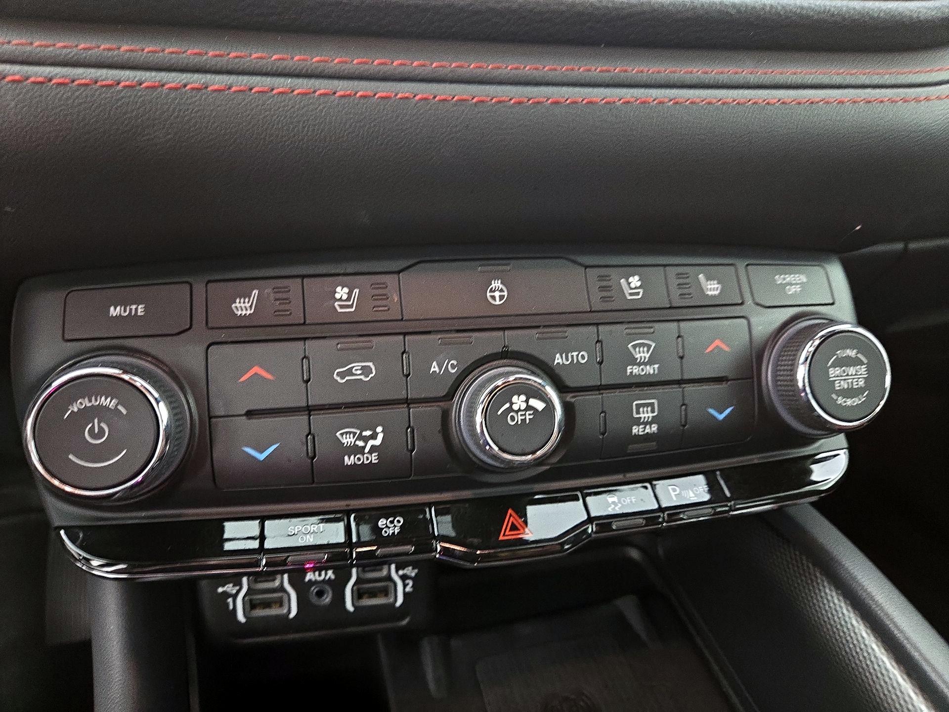 Thumbnail: 2024 Dodge Durango - 17