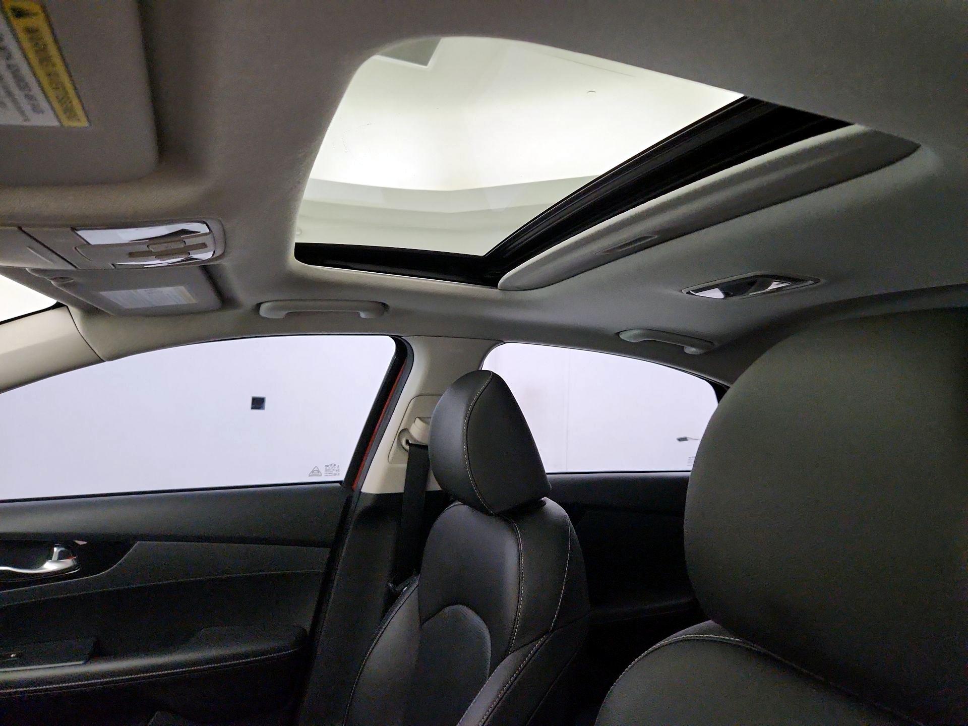 Thumbnail: 2019 Kia Forte - 19